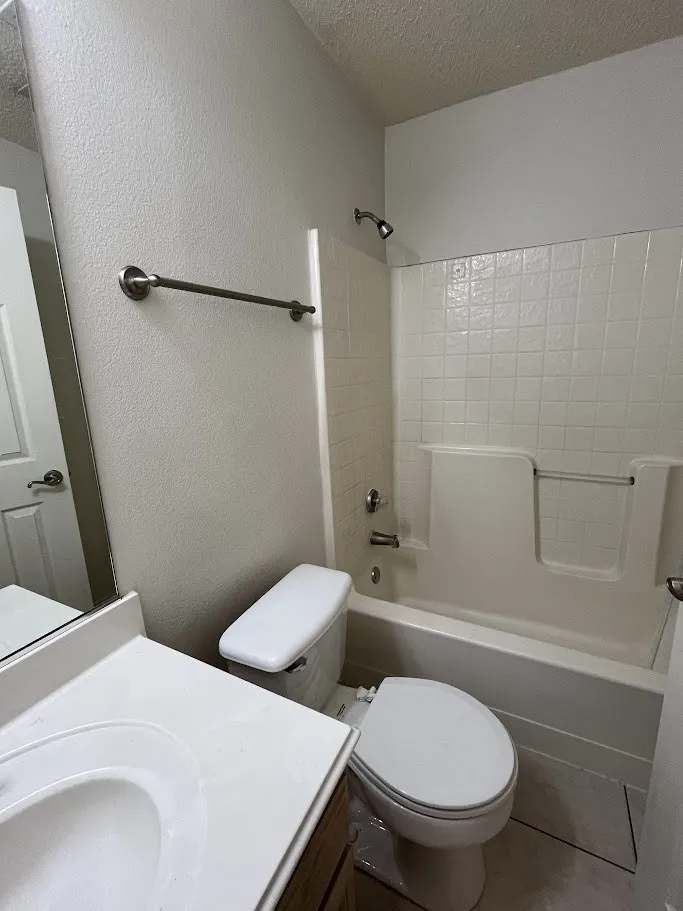Single Family Residence For Rent in Collin County , 2805 Hawthorne Lane, Mc Kinney, Texas 75071, 3 Bedroom, 2 Bathroom, 2 Garage spaces, 1,771 Sqft, built in 1999, mls#21276578, Real Estate Agent in Mc Kinney, Homes For Rent in Collin county, Homes For Rent in Mc Kinney, Realtor in Mc Kinney Texas, Real Estate Brokerage Independent Realty Texas, Luminita Cordes Realtor