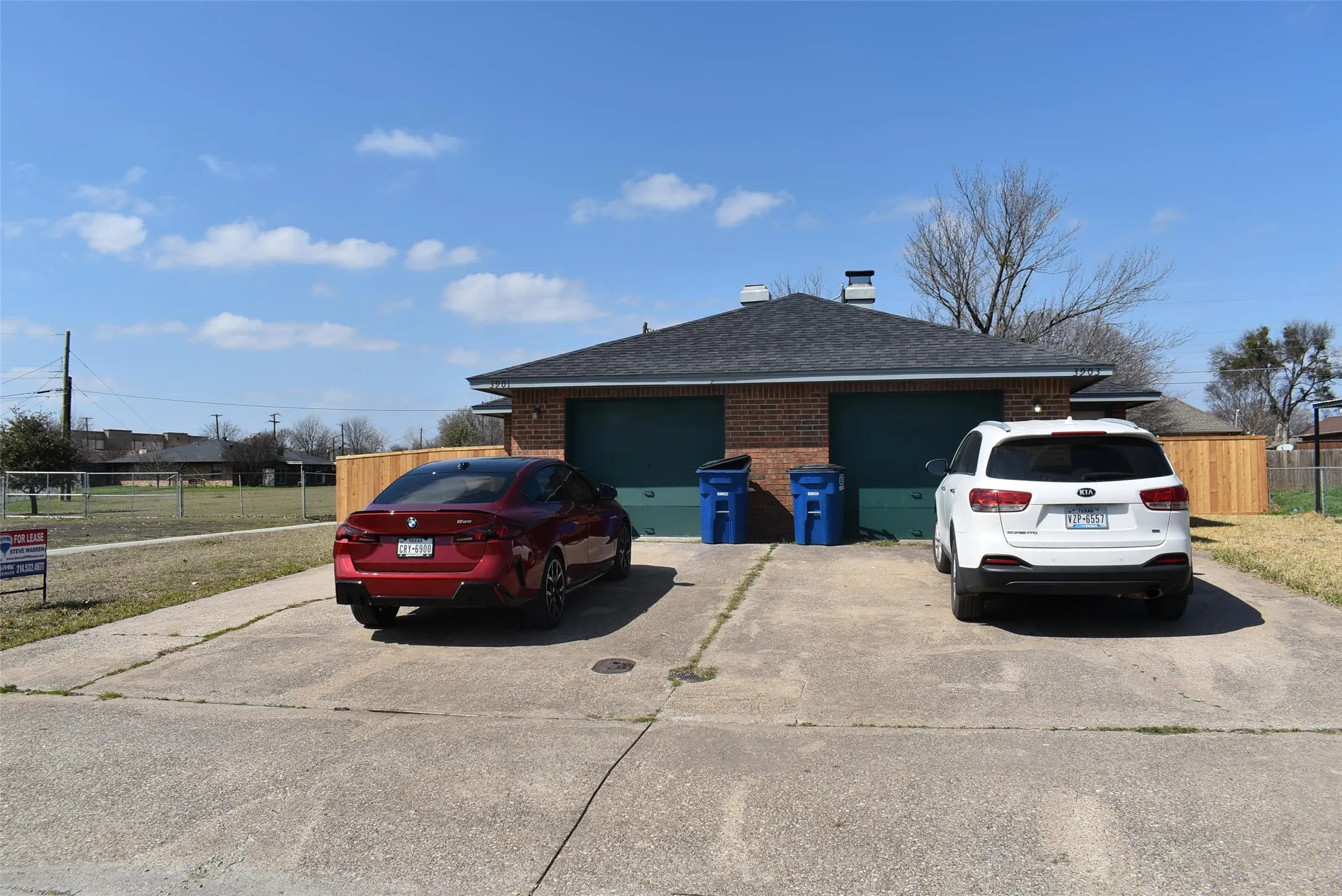 Duplex For Sale in Dallas County , 3903/3901 William Street, Sachse, Texas 75048, 2 Bedroom, 1 Bathroom, 1 Garage spaces, 1,844 Sqft, built in 1983, mls#21275726, Real Estate Agent in Sachse, Homes For Sale in Dallas county, Homes For Sale in Sachse, Realtor in Sachse Texas, Real Estate Brokerage Independent Realty Texas, Luminita Cordes Realtor