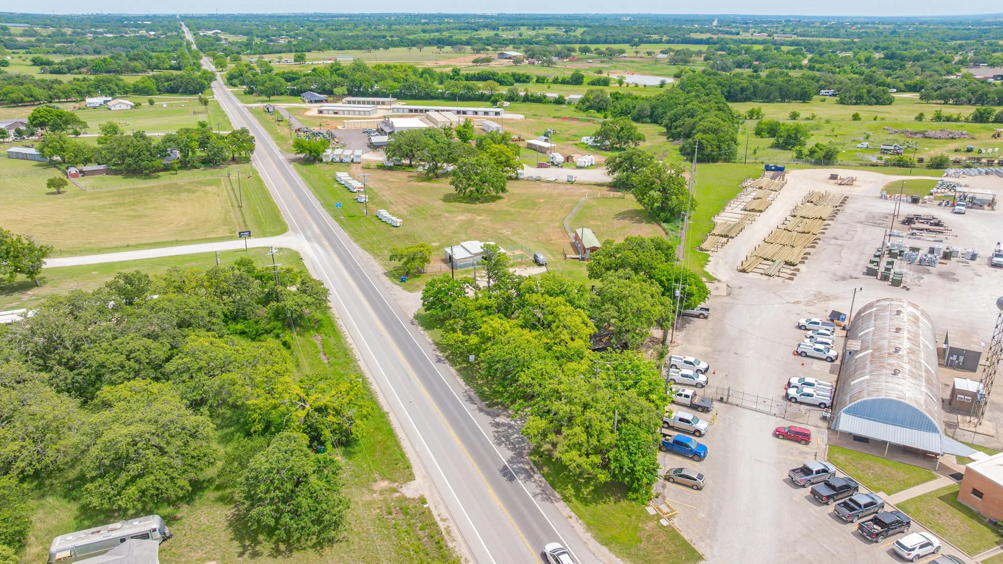 Retail For Sale in Erath County , 1190 US Highway 67, Stephenville, Texas 76401, 0, 0, Garage spaces, 0 Sqft, built in 1963, Price $1,200,000, mls#21269099, Real Estate Agent in Stephenville, Homes For Sale in Erath county, Homes For Sale in Stephenville, Realtor in Stephenville Texas, Real Estate Brokerage Independent Realty Texas, Luminita Cordes Realtor