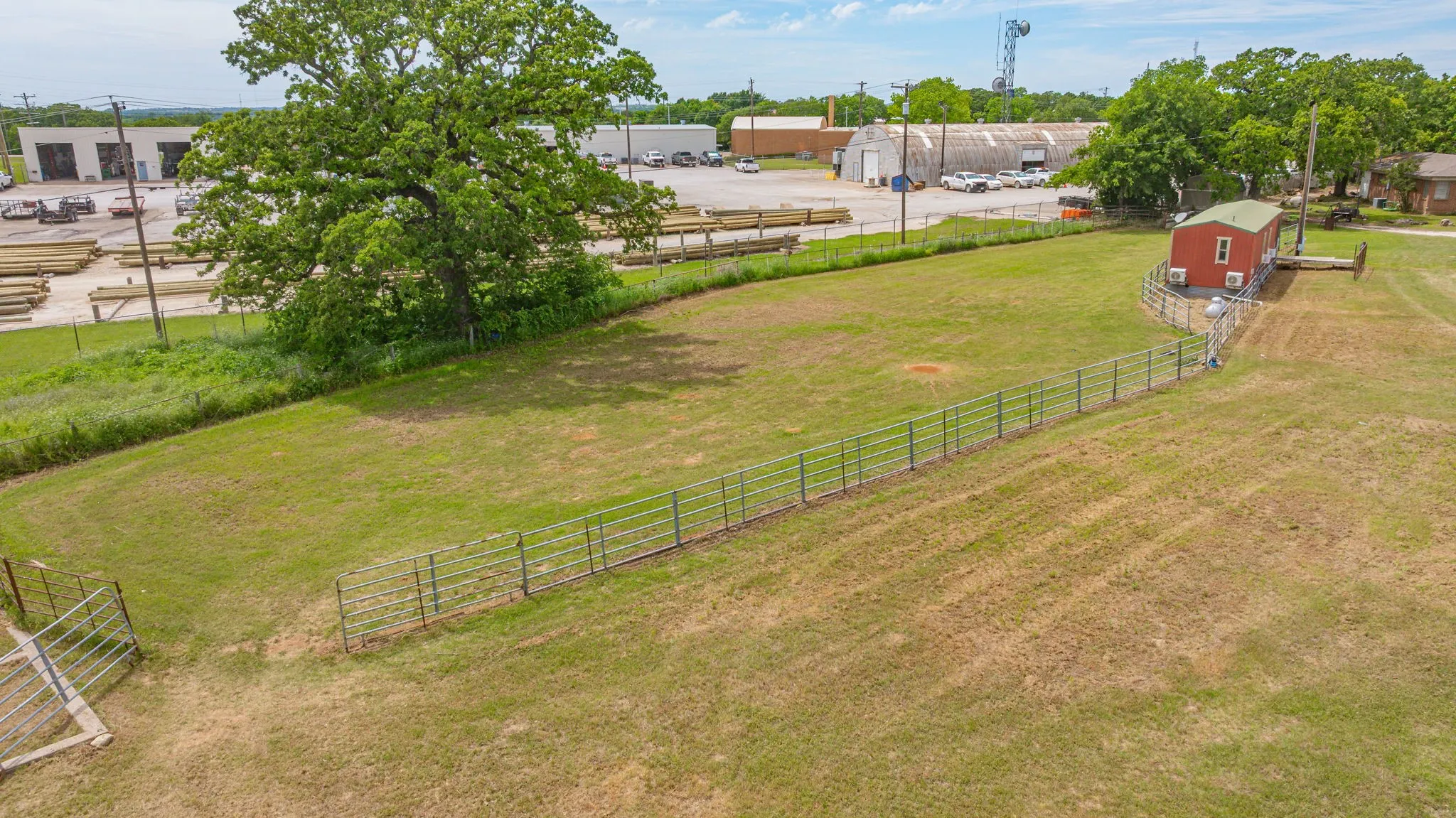 Retail For Sale in Erath County , 1190 US Highway 67, Stephenville, Texas 76401, 0, 0, Garage spaces, 0 Sqft, built in 1963, Price $1,200,000, mls#21269099, Real Estate Agent in Stephenville, Homes For Sale in Erath county, Homes For Sale in Stephenville, Realtor in Stephenville Texas, Real Estate Brokerage Independent Realty Texas, Luminita Cordes Realtor