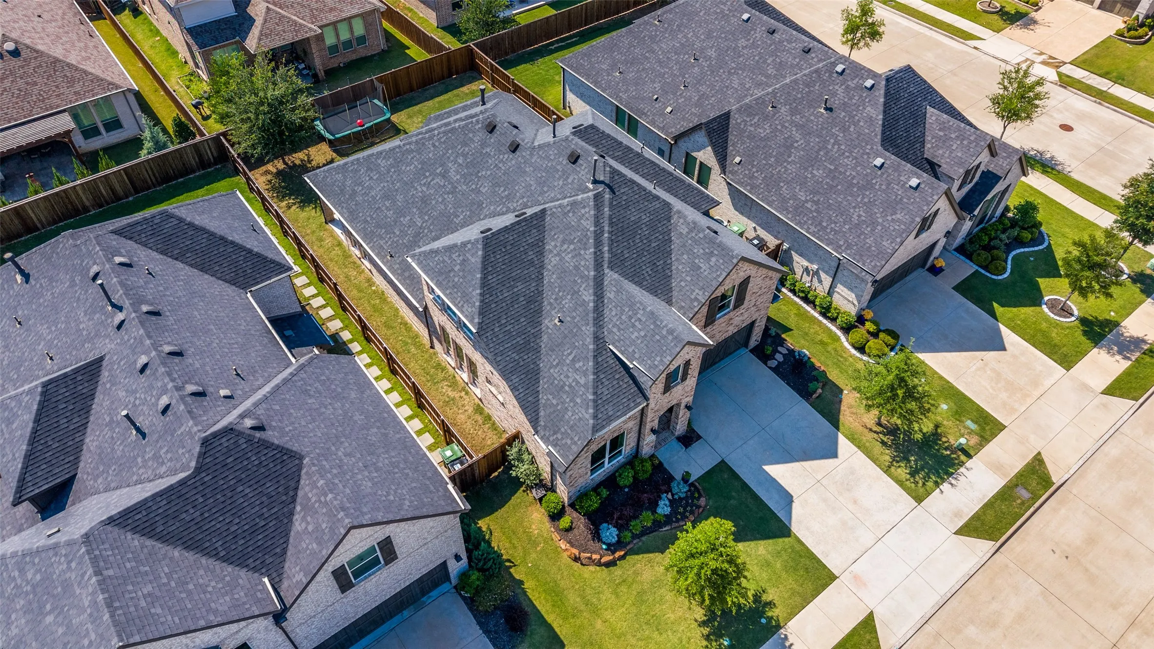 Single Family Residence For Sale in Collin County , 961 Gladewater Drive, Prosper, Texas 75078, 4 Bedroom, 3 Bathroom, 2 Garage spaces, 2,936 Sqft, built in 2020, mls#21254273, Real Estate Agent in Prosper, Homes For Sale in Collin county, Homes For Sale in Prosper, Realtor in Prosper Texas, Real Estate Brokerage Independent Realty Texas, Luminita Cordes Realtor