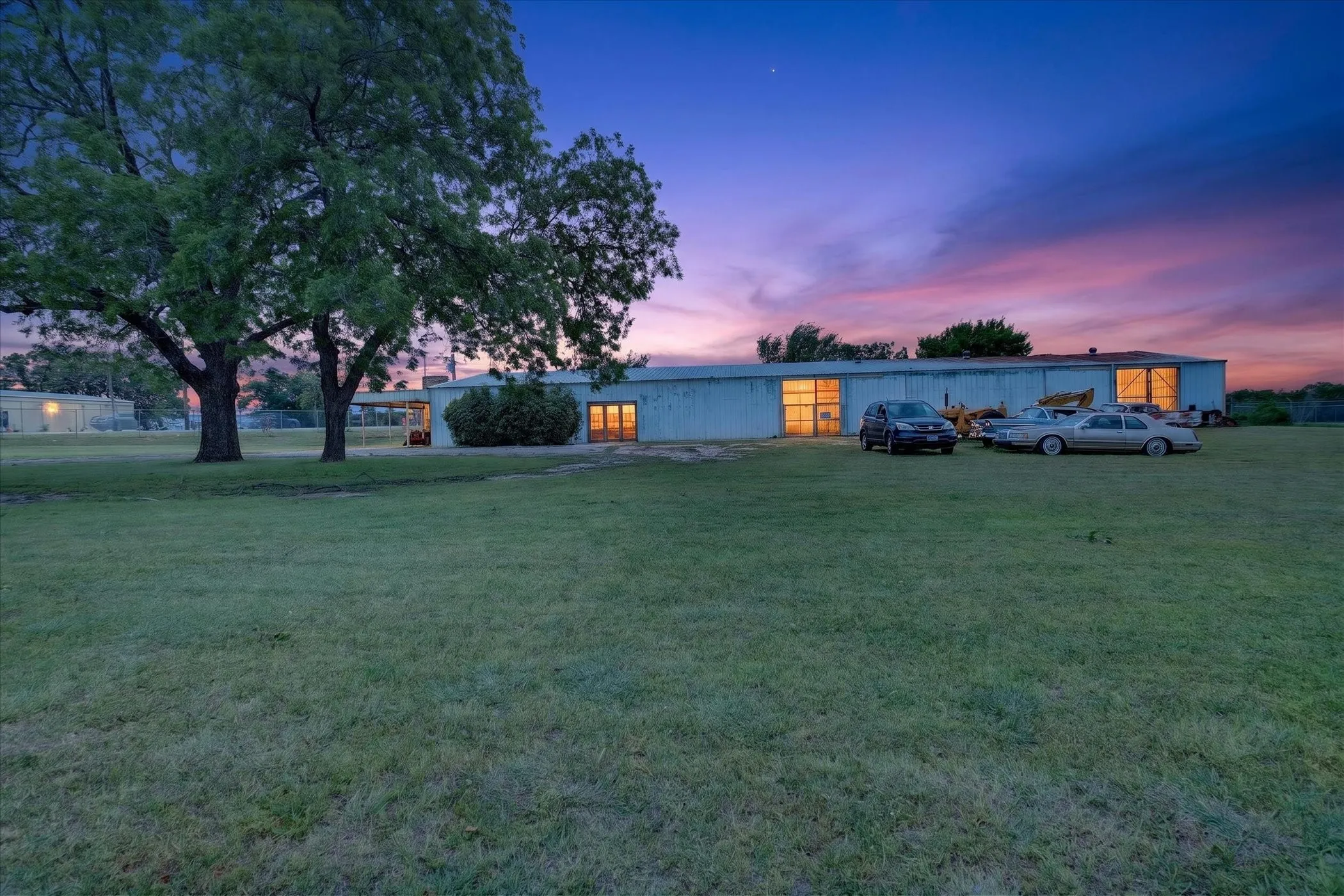 Business For Sale in Parker County , 1092 W Highway 199, Springtown, Texas 76082, 0, 0, Garage spaces, 0 Sqft, built in 0, Price $399,900, mls#21274300, Real Estate Agent in Springtown, Homes For Sale in Parker county, Homes For Sale in Springtown, Realtor in Springtown Texas, Real Estate Brokerage Independent Realty Texas, Luminita Cordes Realtor