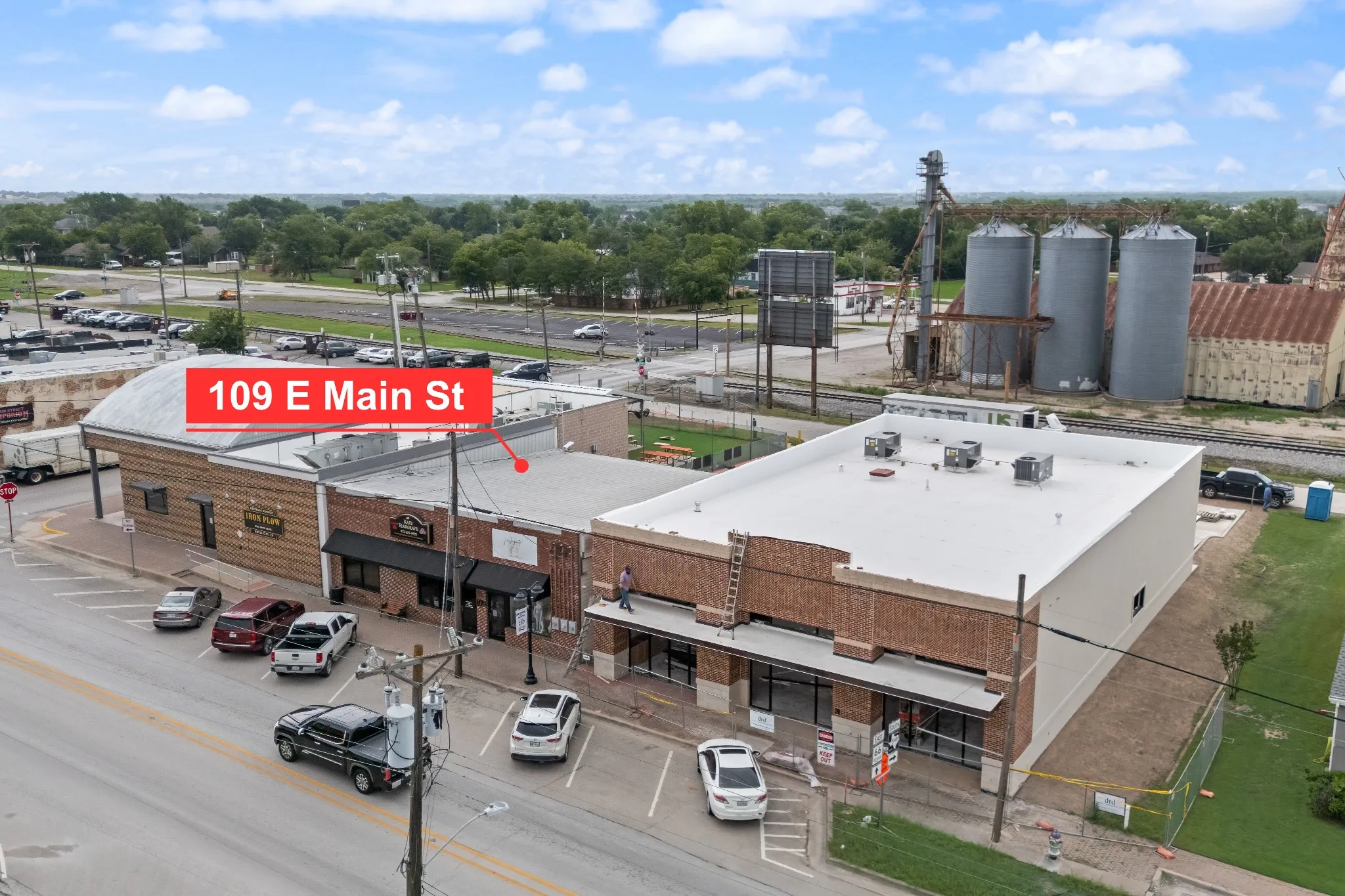 Office For Rent in Rockwall County , 109 W Main Street, Royse City, Texas 75189, 0, 0, Garage spaces, 0 Sqft, built in 2002, Price $5,000, mls#21276205, Real Estate Agent in Royse City, Homes For Rent in Rockwall county, Homes For Rent in Royse City, Realtor in Royse City Texas, Real Estate Brokerage Independent Realty Texas, Luminita Cordes Realtor