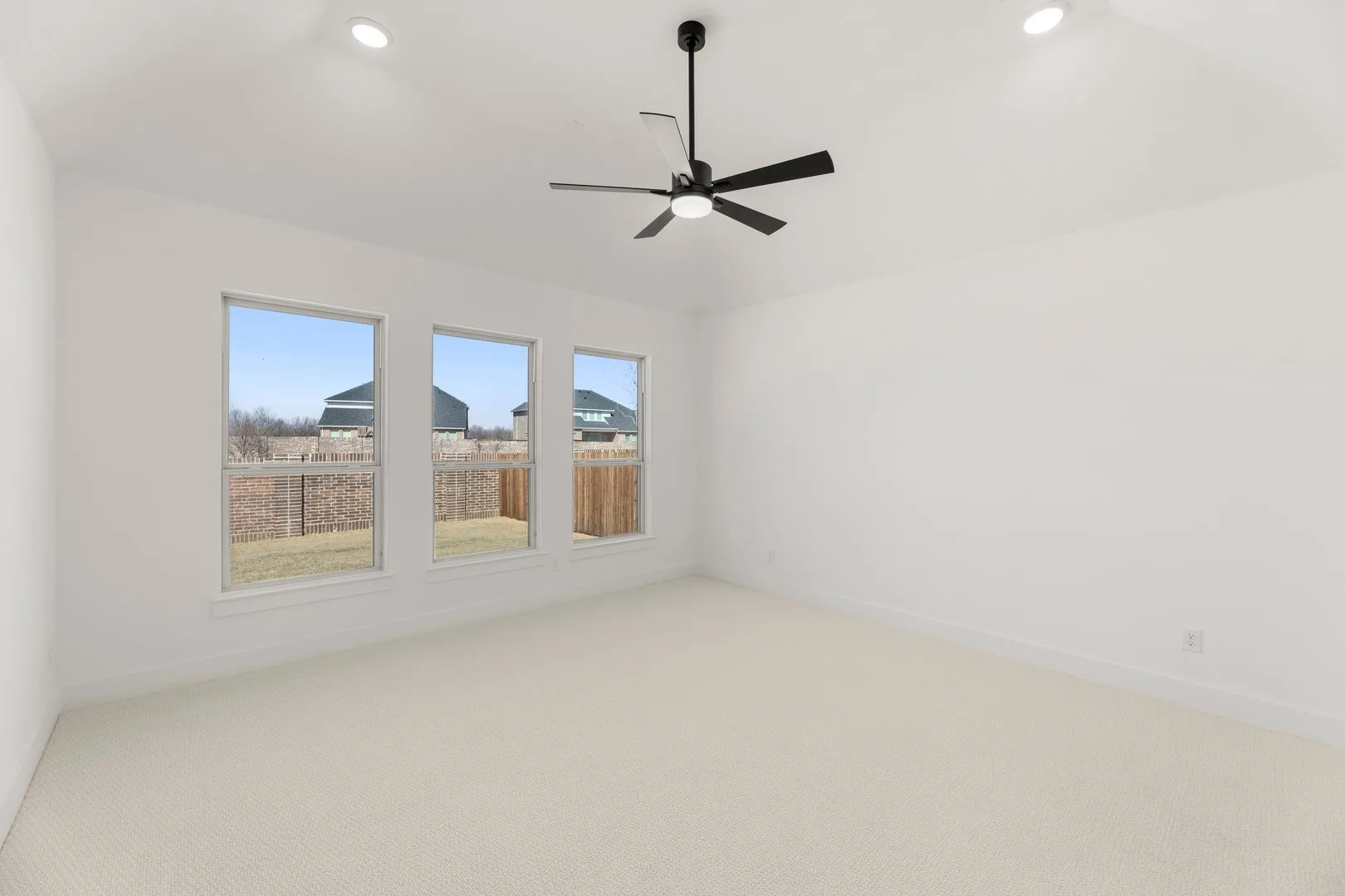 Single Family Residence For Sale in Denton County , 1720 Canals Drive, Little Elm, Texas 75068, 5 Bedroom, 4 Bathroom, 2 Garage spaces, 3,505 Sqft, built in 2025, mls#21277062, Real Estate Agent in Little Elm, Homes For Sale in Denton county, Homes For Sale in Little Elm, Realtor in Little Elm Texas, Real Estate Brokerage Independent Realty Texas, Luminita Cordes Realtor