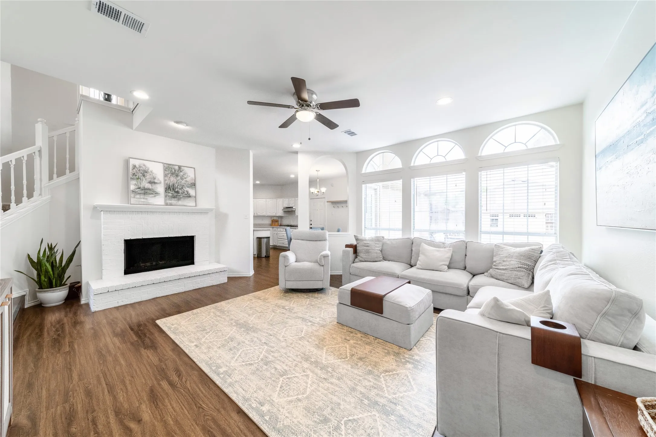Single Family Residence For Sale in Collin County , 1023 Monroe Street, Allen, Texas 75002, 4 Bedroom, 3 Bathroom, 2 Garage spaces, 2,786 Sqft, built in 1989, mls#21267159, Real Estate Agent in Allen, Homes For Sale in Collin county, Homes For Sale in Allen, Realtor in Allen Texas, Real Estate Brokerage Independent Realty Texas, Luminita Cordes Realtor