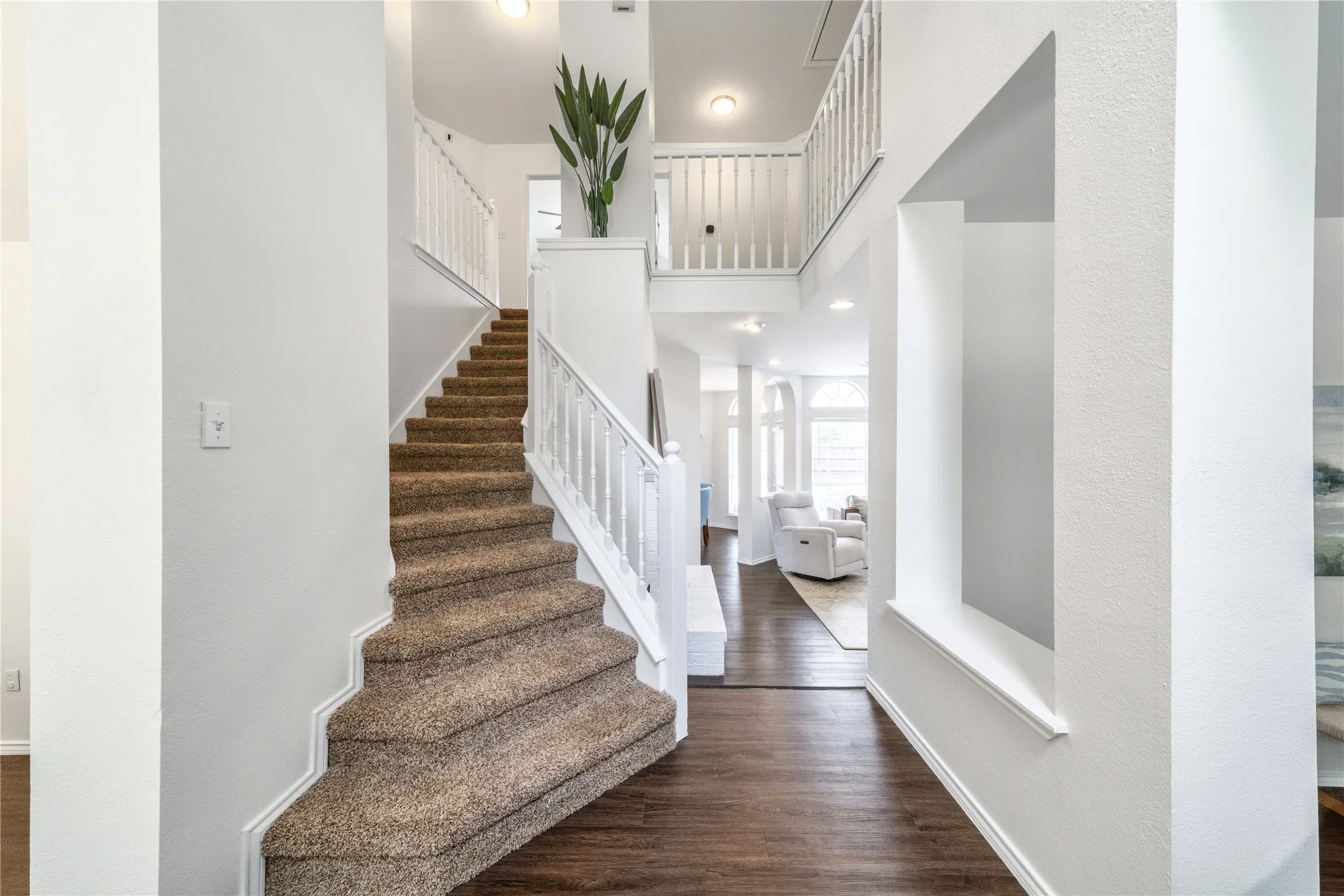 Single Family Residence For Sale in Collin County , 1023 Monroe Street, Allen, Texas 75002, 4 Bedroom, 3 Bathroom, 2 Garage spaces, 2,786 Sqft, built in 1989, mls#21267159, Real Estate Agent in Allen, Homes For Sale in Collin county, Homes For Sale in Allen, Realtor in Allen Texas, Real Estate Brokerage Independent Realty Texas, Luminita Cordes Realtor