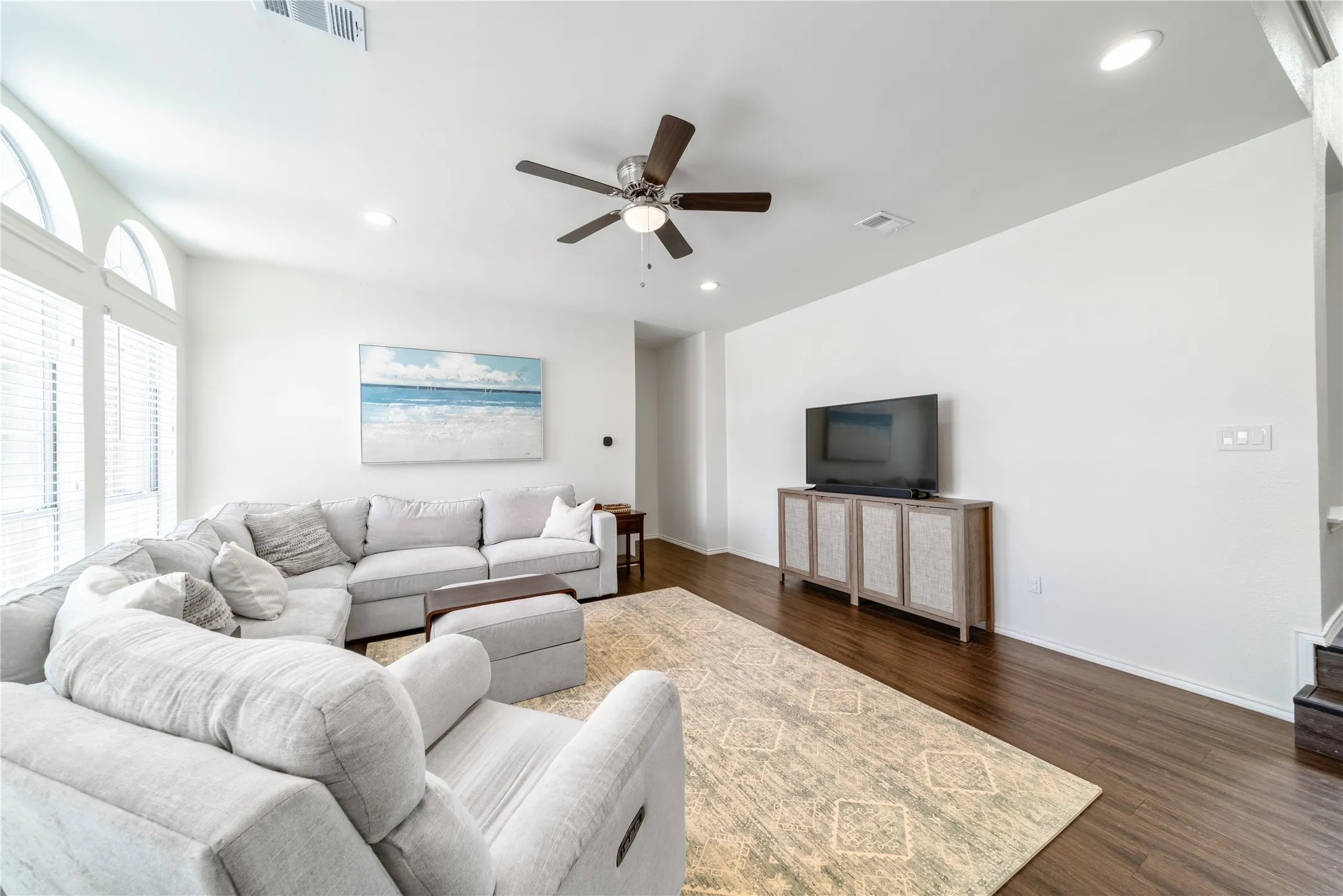 Single Family Residence For Sale in Collin County , 1023 Monroe Street, Allen, Texas 75002, 4 Bedroom, 3 Bathroom, 2 Garage spaces, 2,786 Sqft, built in 1989, mls#21267159, Real Estate Agent in Allen, Homes For Sale in Collin county, Homes For Sale in Allen, Realtor in Allen Texas, Real Estate Brokerage Independent Realty Texas, Luminita Cordes Realtor