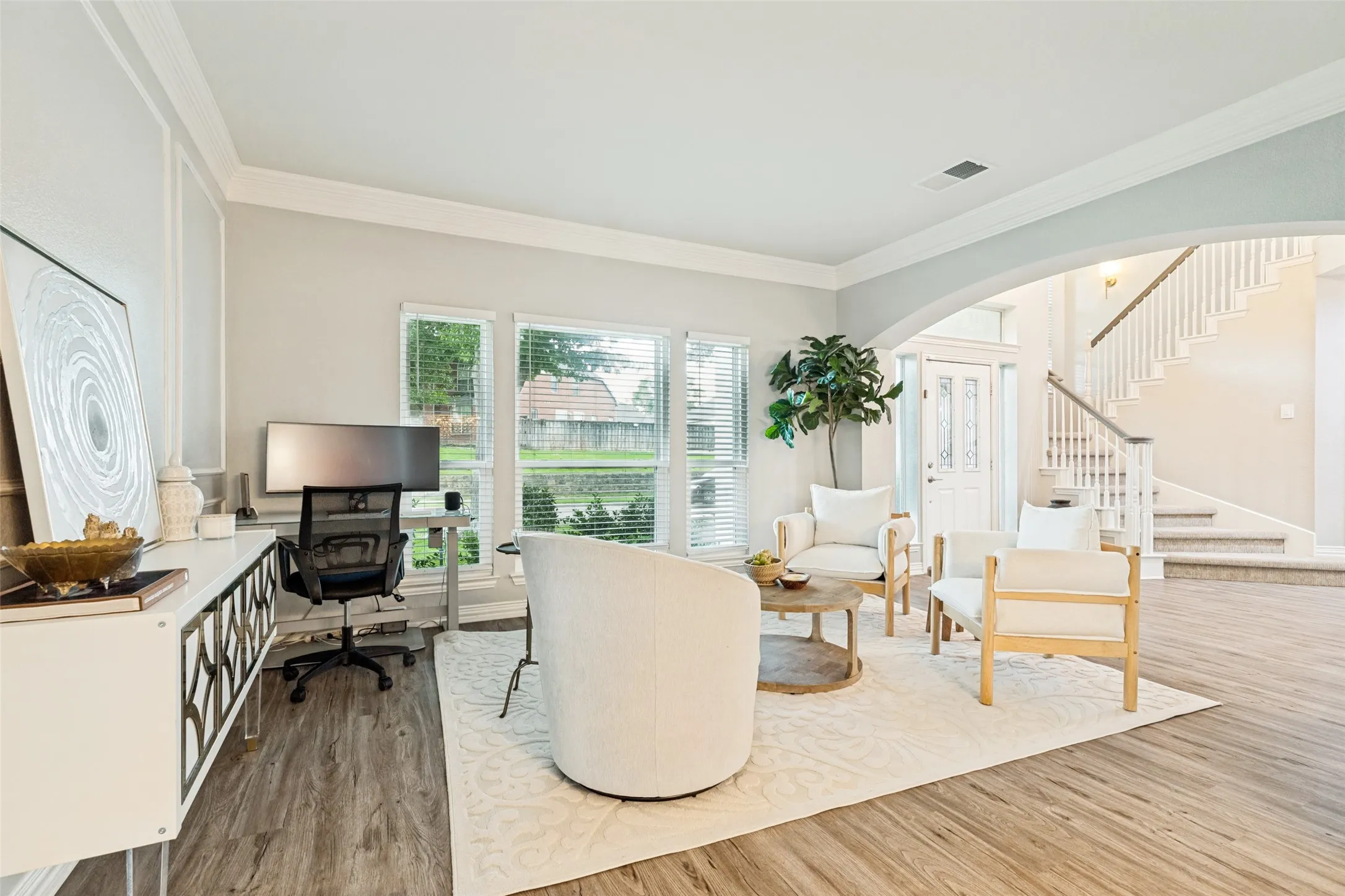 Single Family Residence For Sale in Collin County , 8608 Clear Sky Drive, Plano, Texas 75025, 4 Bedroom, 3 Bathroom, 2 Garage spaces, 2,881 Sqft, built in 1995, mls#21275007, Real Estate Agent in Plano, Homes For Sale in Collin county, Homes For Sale in Plano, Realtor in Plano Texas, Real Estate Brokerage Independent Realty Texas, Luminita Cordes Realtor