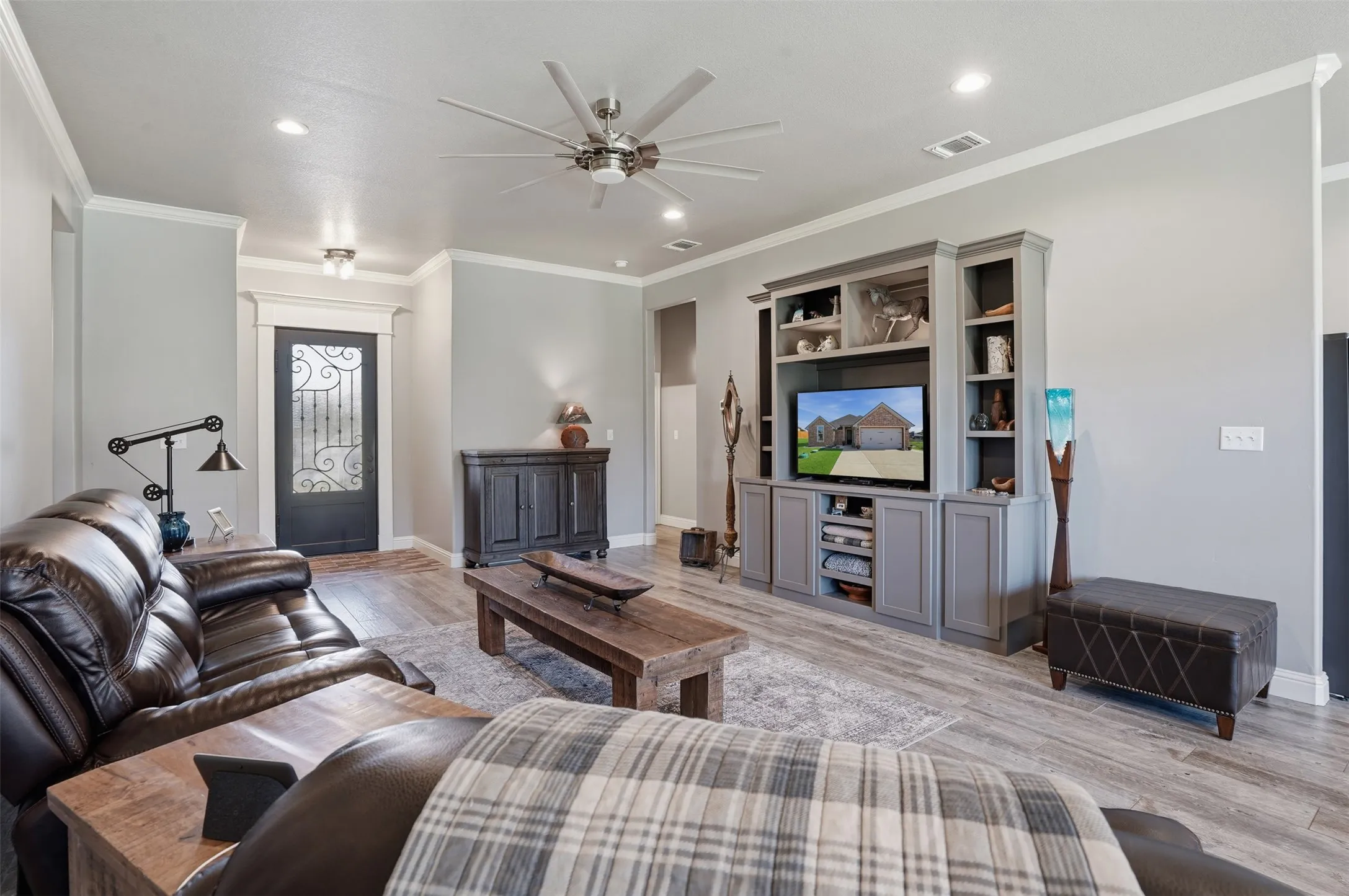 Single Family Residence For Sale in Hood County , 5007 Terlingua Drive, Granbury, Texas 76048, 3 Bedroom, 2 Bathroom, 2 Garage spaces, 1,753 Sqft, built in 2019, mls#21276936, Real Estate Agent in Granbury, Homes For Sale in Hood county, Homes For Sale in Granbury, Realtor in Granbury Texas, Real Estate Brokerage Independent Realty Texas, Luminita Cordes Realtor