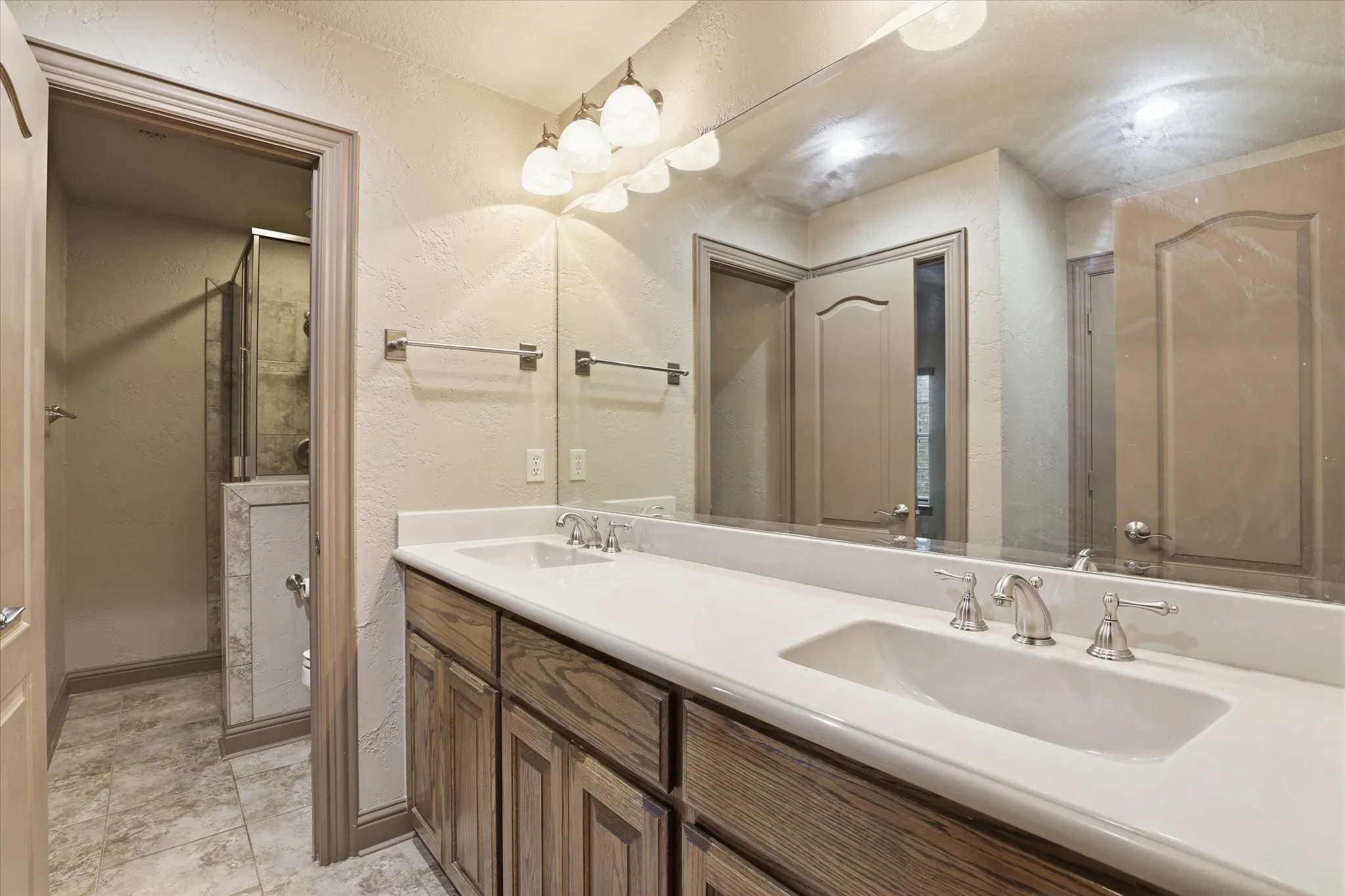 Single Family Residence For Sale in Dallas County , 5832 Creek Crossing Lane, Sachse, Texas 75048, 4 Bedroom, 3 Bathroom, 3 Garage spaces, 4,158 Sqft, built in 2005, mls#21275743, Real Estate Agent in Sachse, Homes For Sale in Dallas county, Homes For Sale in Sachse, Realtor in Sachse Texas, Real Estate Brokerage Independent Realty Texas, Luminita Cordes Realtor