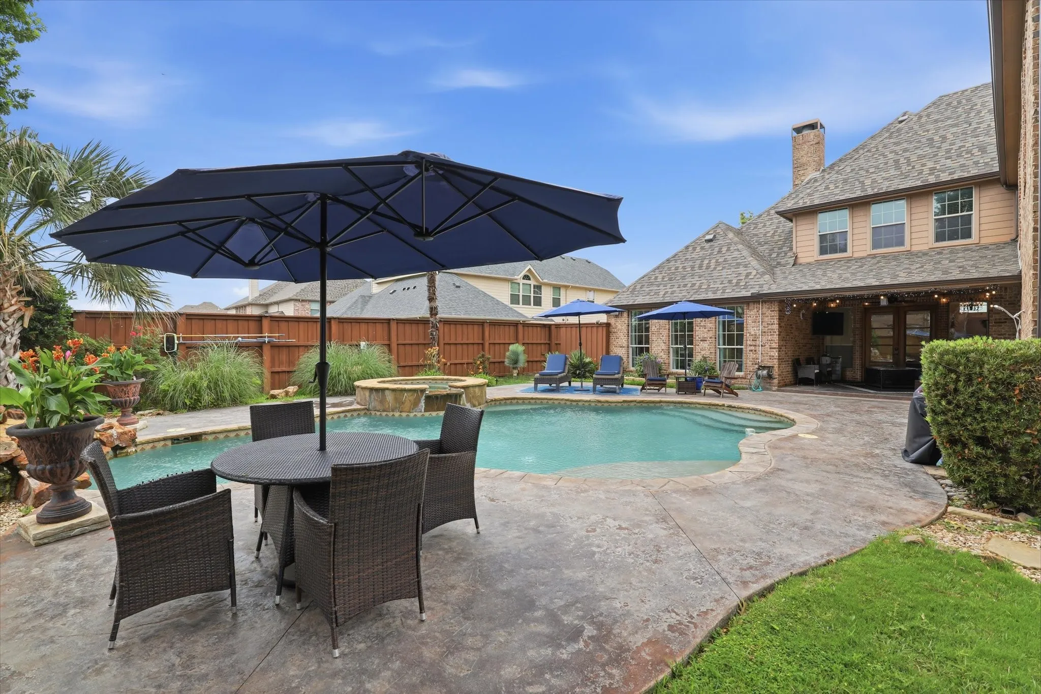 Single Family Residence For Sale in Dallas County , 5832 Creek Crossing Lane, Sachse, Texas 75048, 4 Bedroom, 3 Bathroom, 3 Garage spaces, 4,158 Sqft, built in 2005, mls#21275743, Real Estate Agent in Sachse, Homes For Sale in Dallas county, Homes For Sale in Sachse, Realtor in Sachse Texas, Real Estate Brokerage Independent Realty Texas, Luminita Cordes Realtor
