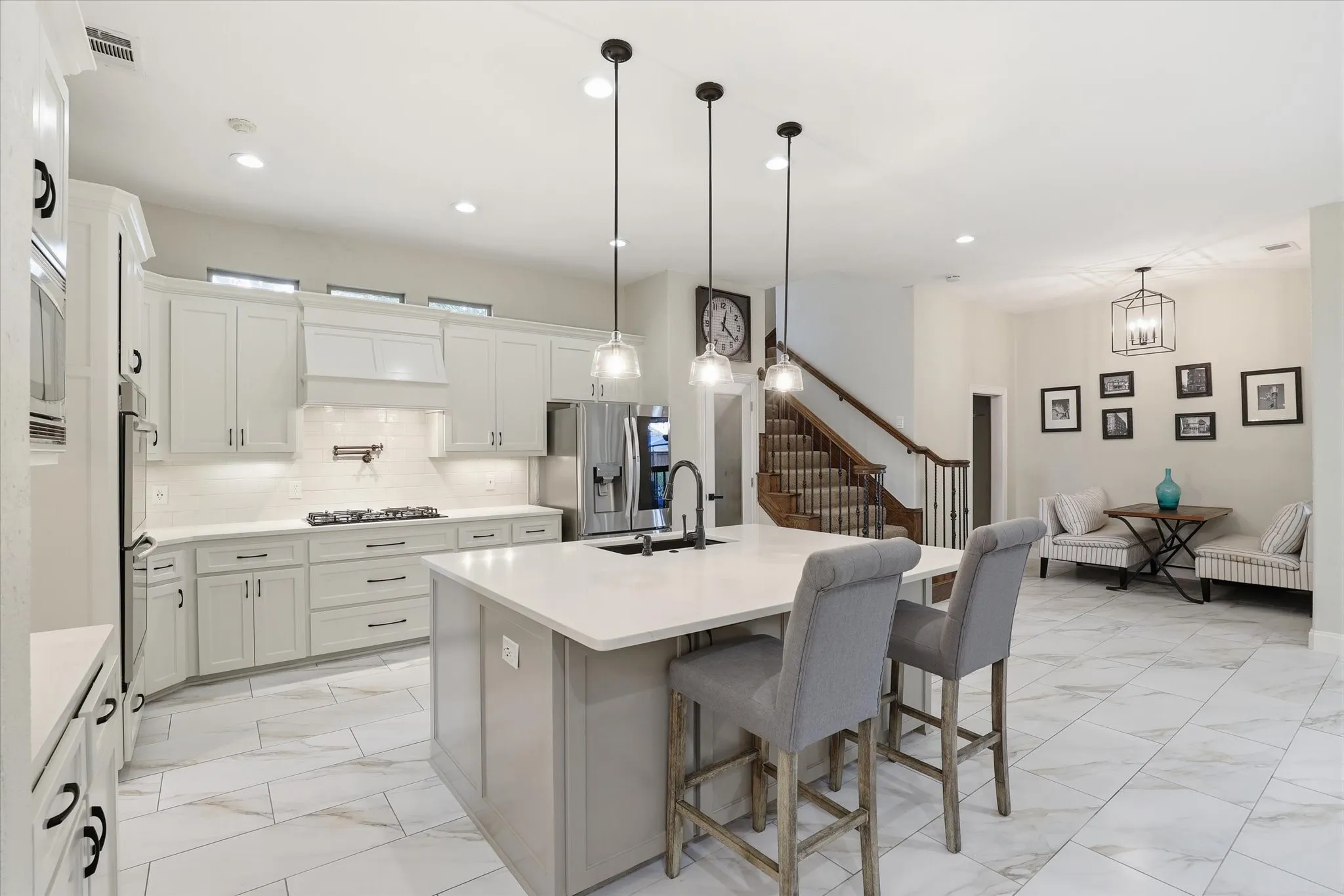 Single Family Residence For Sale in Dallas County , 5832 Creek Crossing Lane, Sachse, Texas 75048, 4 Bedroom, 3 Bathroom, 3 Garage spaces, 4,158 Sqft, built in 2005, mls#21275743, Real Estate Agent in Sachse, Homes For Sale in Dallas county, Homes For Sale in Sachse, Realtor in Sachse Texas, Real Estate Brokerage Independent Realty Texas, Luminita Cordes Realtor