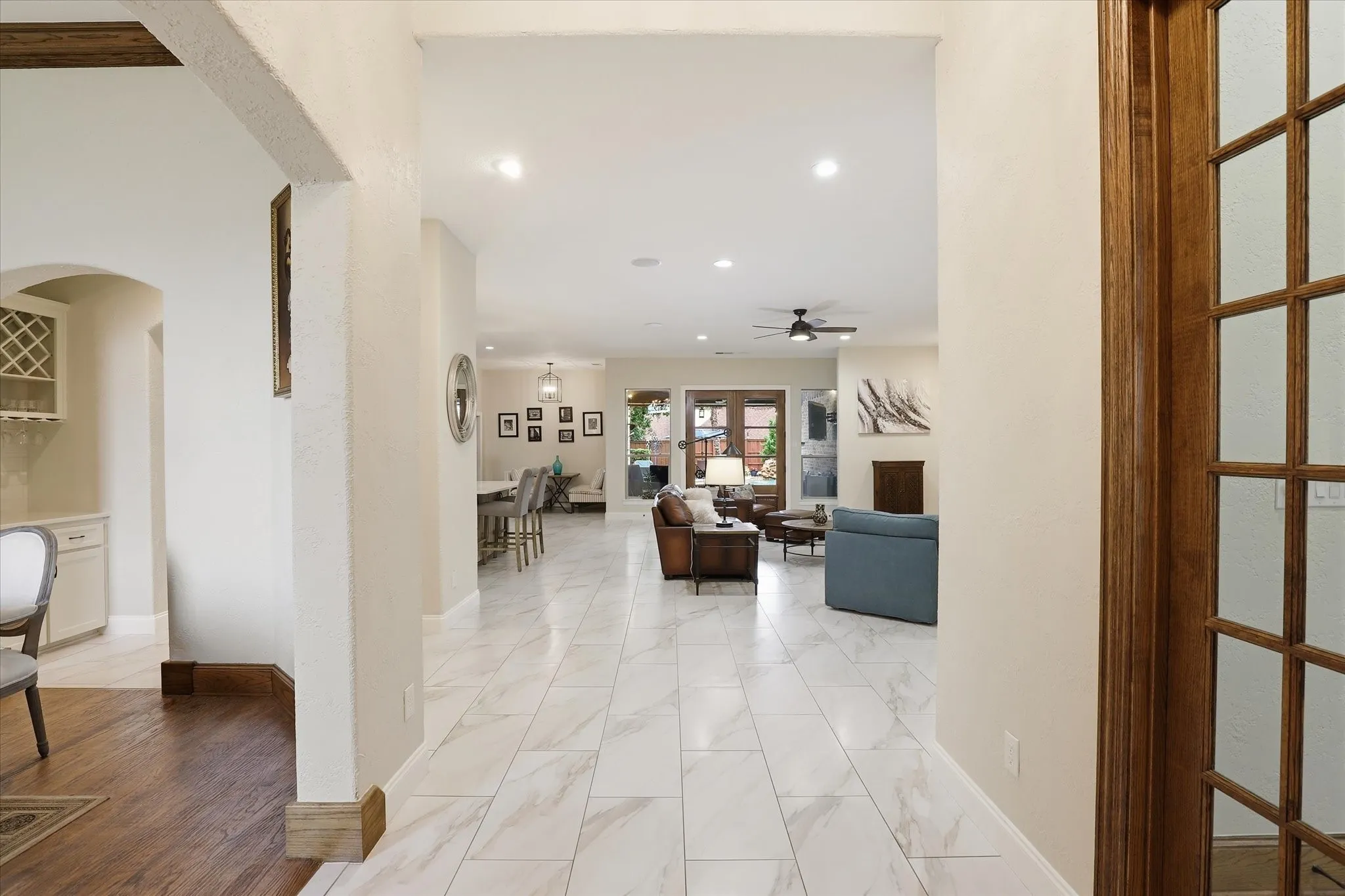 Single Family Residence For Sale in Dallas County , 5832 Creek Crossing Lane, Sachse, Texas 75048, 4 Bedroom, 3 Bathroom, 3 Garage spaces, 4,158 Sqft, built in 2005, mls#21275743, Real Estate Agent in Sachse, Homes For Sale in Dallas county, Homes For Sale in Sachse, Realtor in Sachse Texas, Real Estate Brokerage Independent Realty Texas, Luminita Cordes Realtor