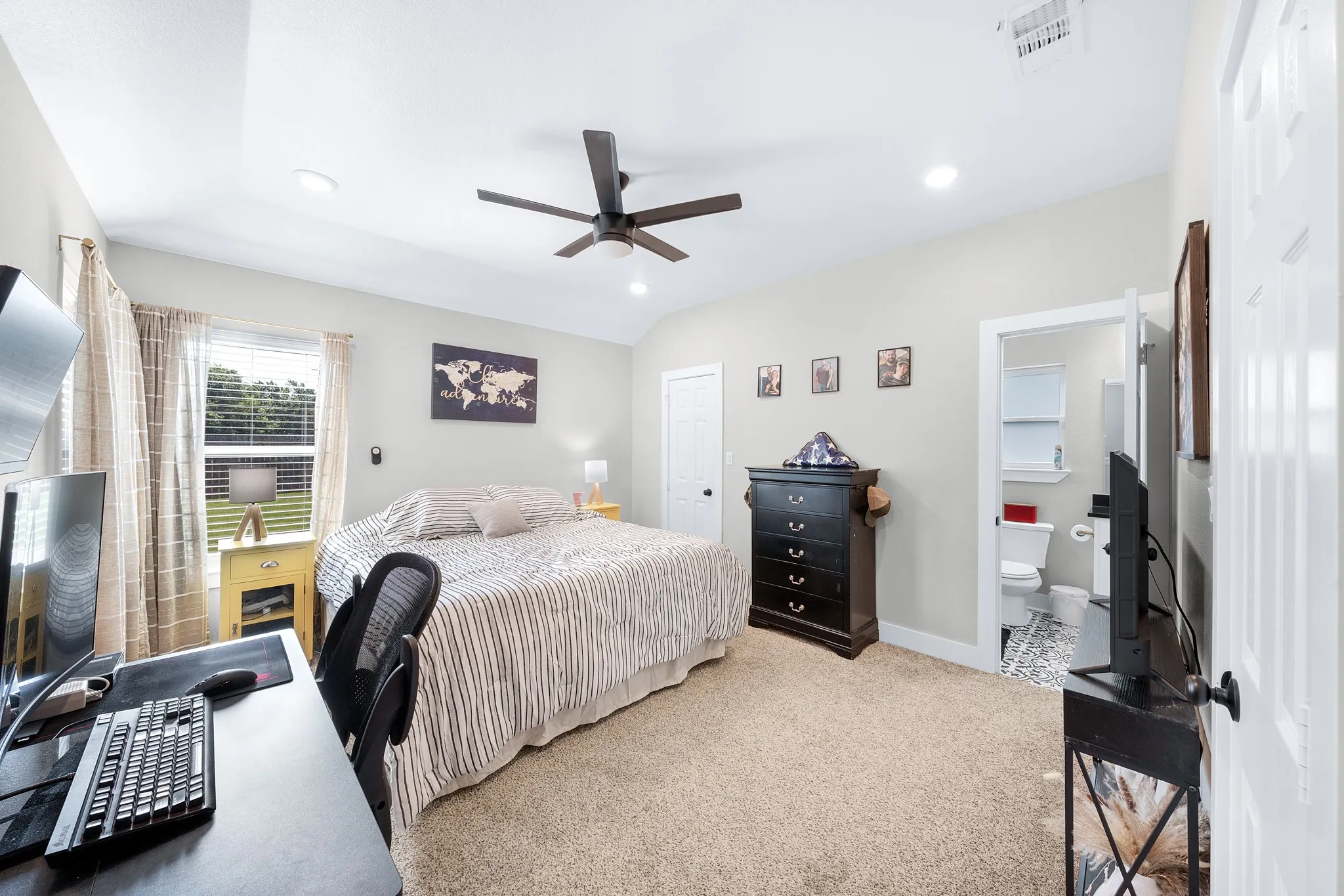 Single Family Residence For Sale in Hopkins County , 700 Carter Street, Sulphur Springs, Texas 75482, 4 Bedroom, 2 Bathroom, 2 Garage spaces, 1,520 Sqft, built in 2023, mls#21277130, Real Estate Agent in Sulphur Springs, Homes For Sale in Hopkins county, Homes For Sale in Sulphur Springs, Realtor in Sulphur Springs Texas, Real Estate Brokerage Independent Realty Texas, Luminita Cordes Realtor