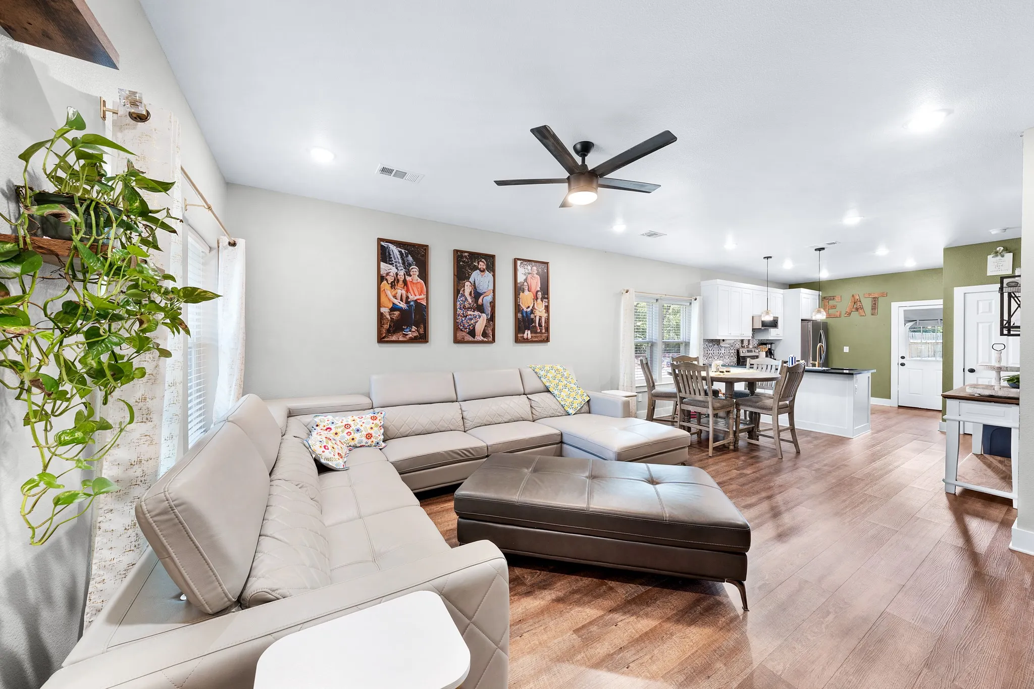 Single Family Residence For Sale in Hopkins County , 700 Carter Street, Sulphur Springs, Texas 75482, 4 Bedroom, 2 Bathroom, 2 Garage spaces, 1,520 Sqft, built in 2023, mls#21277130, Real Estate Agent in Sulphur Springs, Homes For Sale in Hopkins county, Homes For Sale in Sulphur Springs, Realtor in Sulphur Springs Texas, Real Estate Brokerage Independent Realty Texas, Luminita Cordes Realtor