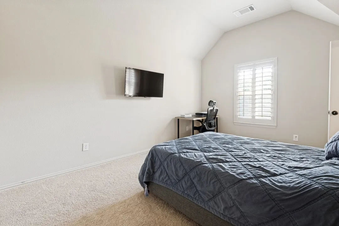 Upstairs Bedroom 3