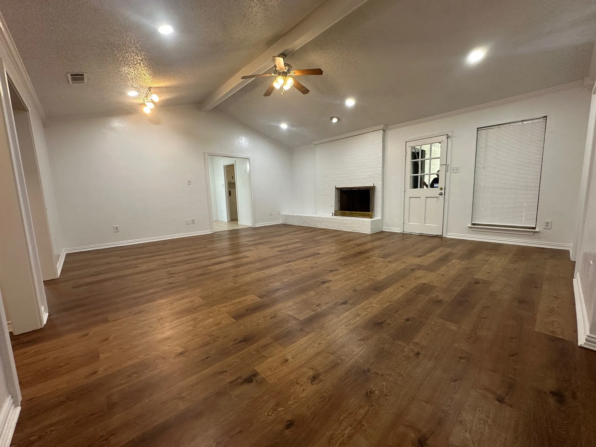 Single Family Residence For Rent in Dallas County , 719 Athenia Way, Duncanville, Texas 75137, 3 Bedrooms, 2 Bathrooms, 2 Garage spaces, 1,821 Sqft, built in 1978, Price $2,400, mls#21276830, Real Estate Agent in Duncanville, Homes For Rent in Dallas county, Homes For Rent in Duncanville, Realtor in Duncanville Texas, Real Estate Brokerage Independent Realty Texas, Luminita Cordes Realtor