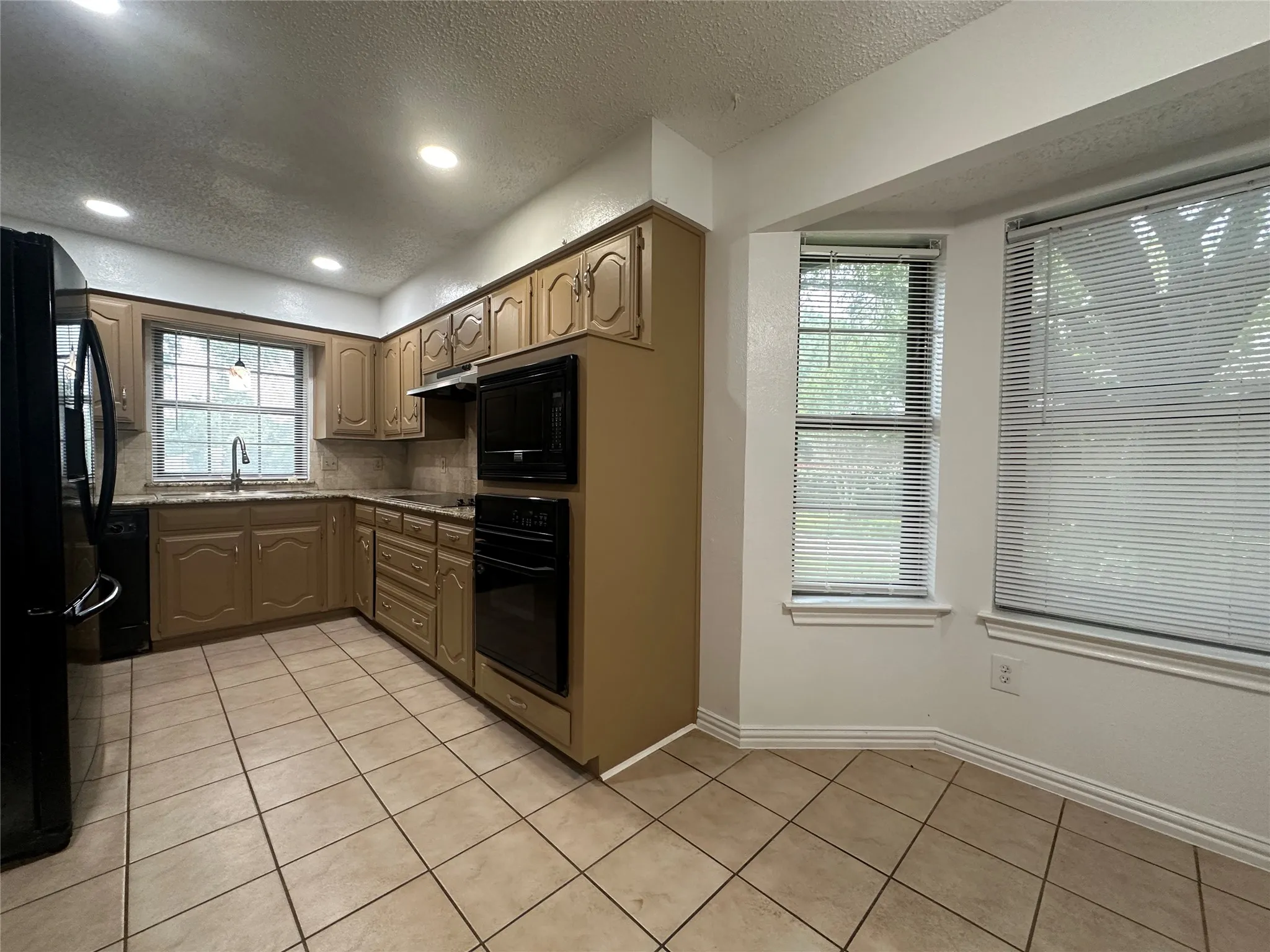 Single Family Residence For Rent in Dallas County , 719 Athenia Way, Duncanville, Texas 75137, 3 Bedrooms, 2 Bathrooms, 2 Garage spaces, 1,821 Sqft, built in 1978, Price $2,400, mls#21276830, Real Estate Agent in Duncanville, Homes For Rent in Dallas county, Homes For Rent in Duncanville, Realtor in Duncanville Texas, Real Estate Brokerage Independent Realty Texas, Luminita Cordes Realtor