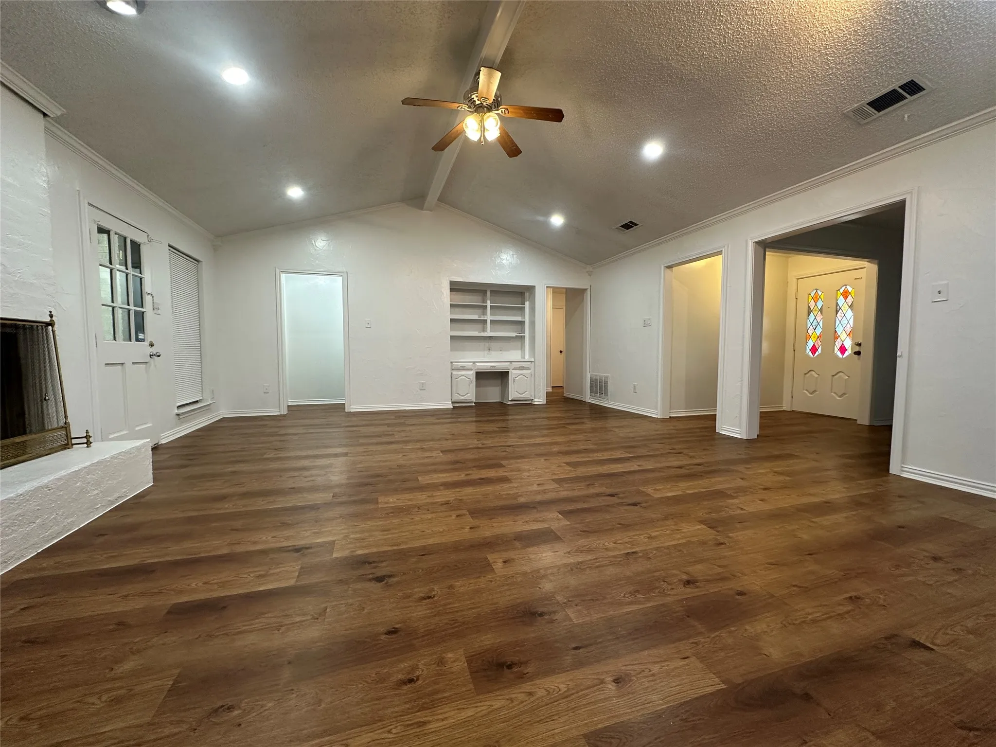 Single Family Residence For Rent in Dallas County , 719 Athenia Way, Duncanville, Texas 75137, 3 Bedrooms, 2 Bathrooms, 2 Garage spaces, 1,821 Sqft, built in 1978, Price $2,400, mls#21276830, Real Estate Agent in Duncanville, Homes For Rent in Dallas county, Homes For Rent in Duncanville, Realtor in Duncanville Texas, Real Estate Brokerage Independent Realty Texas, Luminita Cordes Realtor