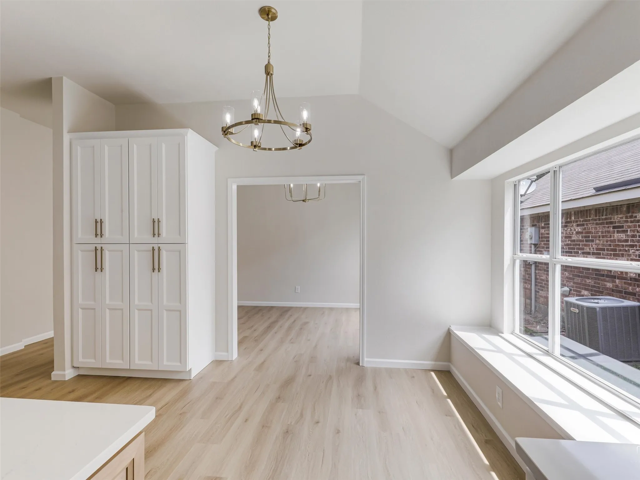 Seamless flow from room to room