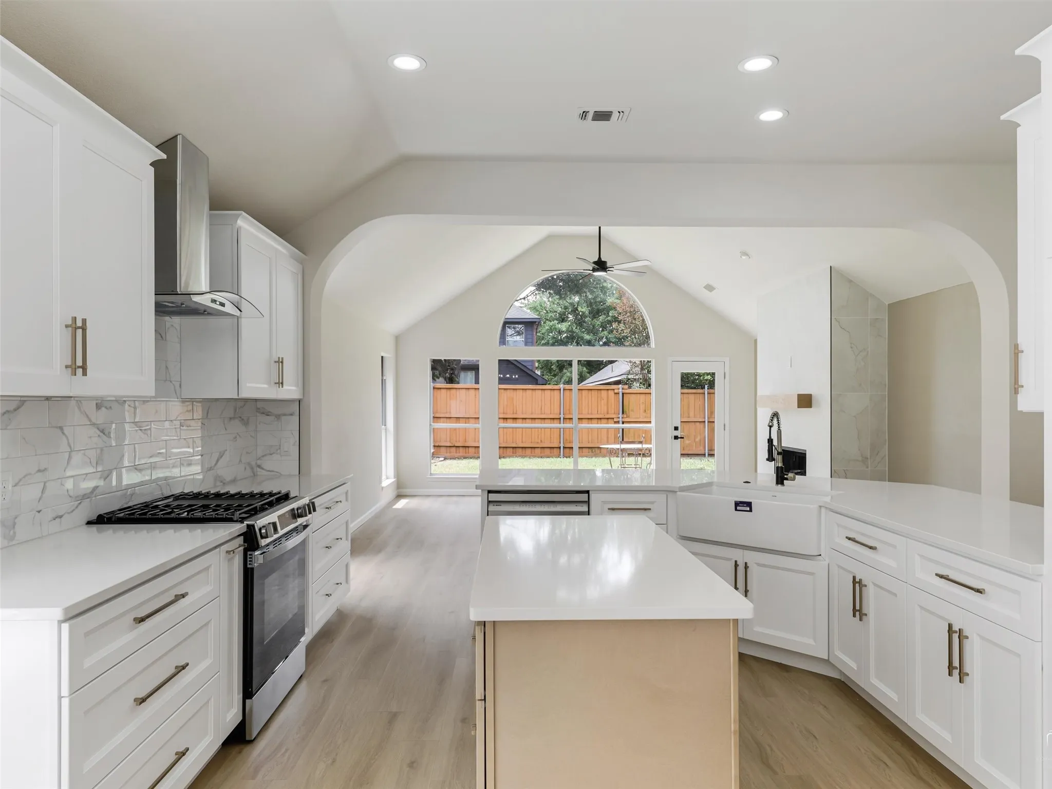 Natural light at every turn