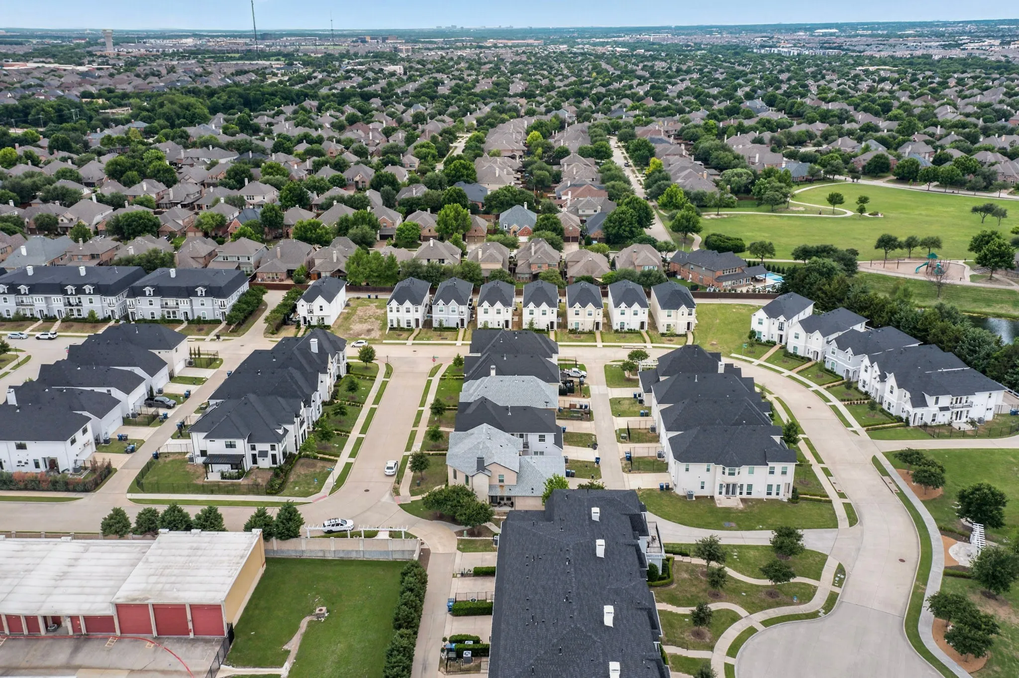 Single Family Residence For Sale in Collin County , 3216 Matisse Lane, Mc Kinney, Texas 75070, 4 Bedroom, 3 Bathroom, 2 Garage spaces, 2,473 Sqft, built in 2020, Price $899,900, mls#21260585, Real Estate Agent in Mc Kinney, Homes For Sale in Collin county, Homes For Sale in Mc Kinney, Realtor in Mc Kinney Texas, Real Estate Brokerage Independent Realty Texas, Luminita Cordes Realtor