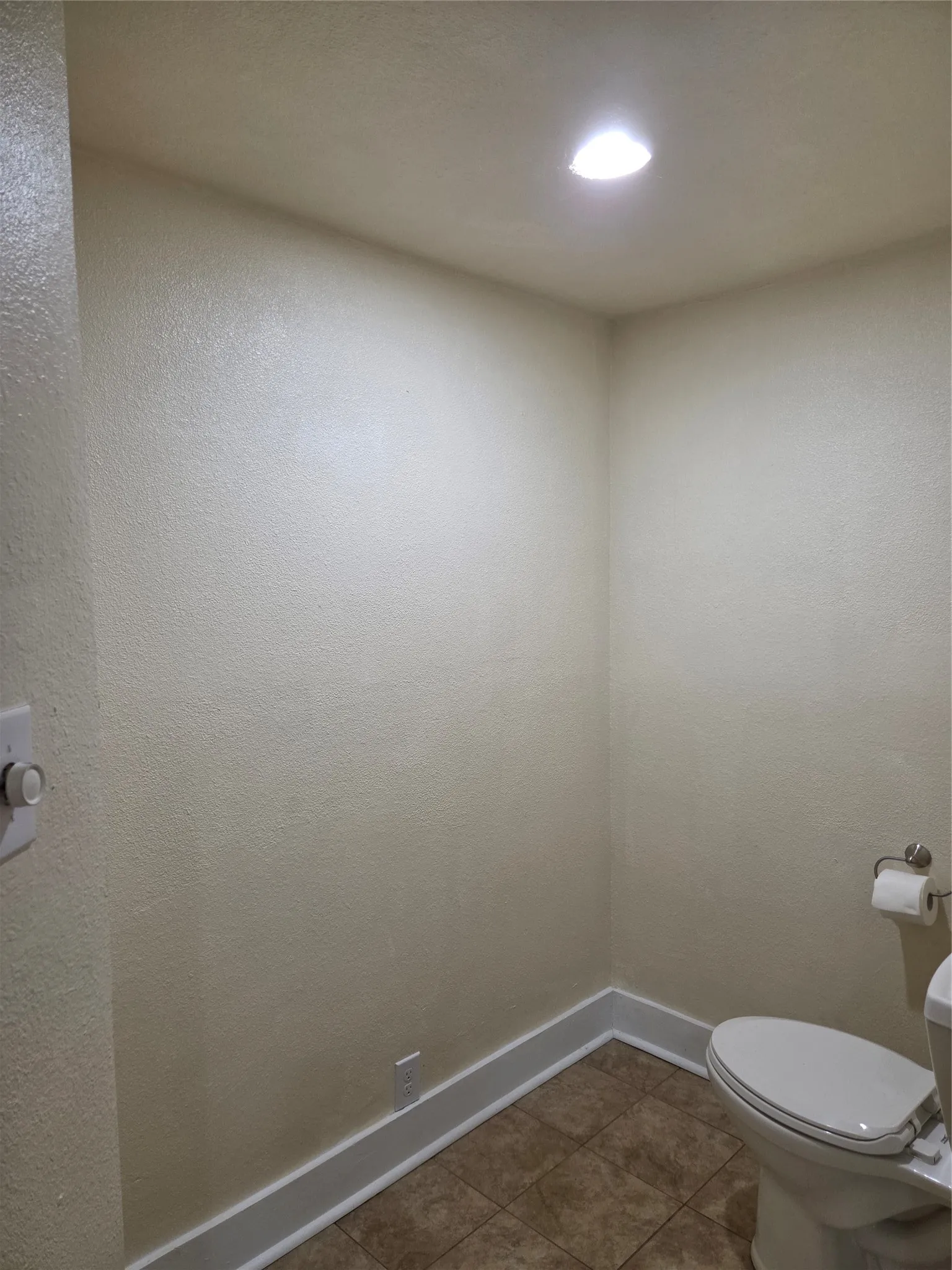 Single Family Residence For Sale in Hopkins County , 509 S Mill Street, Cumby, Texas 75433, 2 Bedroom, 1 Bathroom, 2 Garage spaces, 1,000 Sqft, built in 1945, mls#21277136, Real Estate Agent in Cumby, Homes For Sale in Hopkins county, Homes For Sale in Cumby, Realtor in Cumby Texas, Real Estate Brokerage Independent Realty Texas, Luminita Cordes Realtor