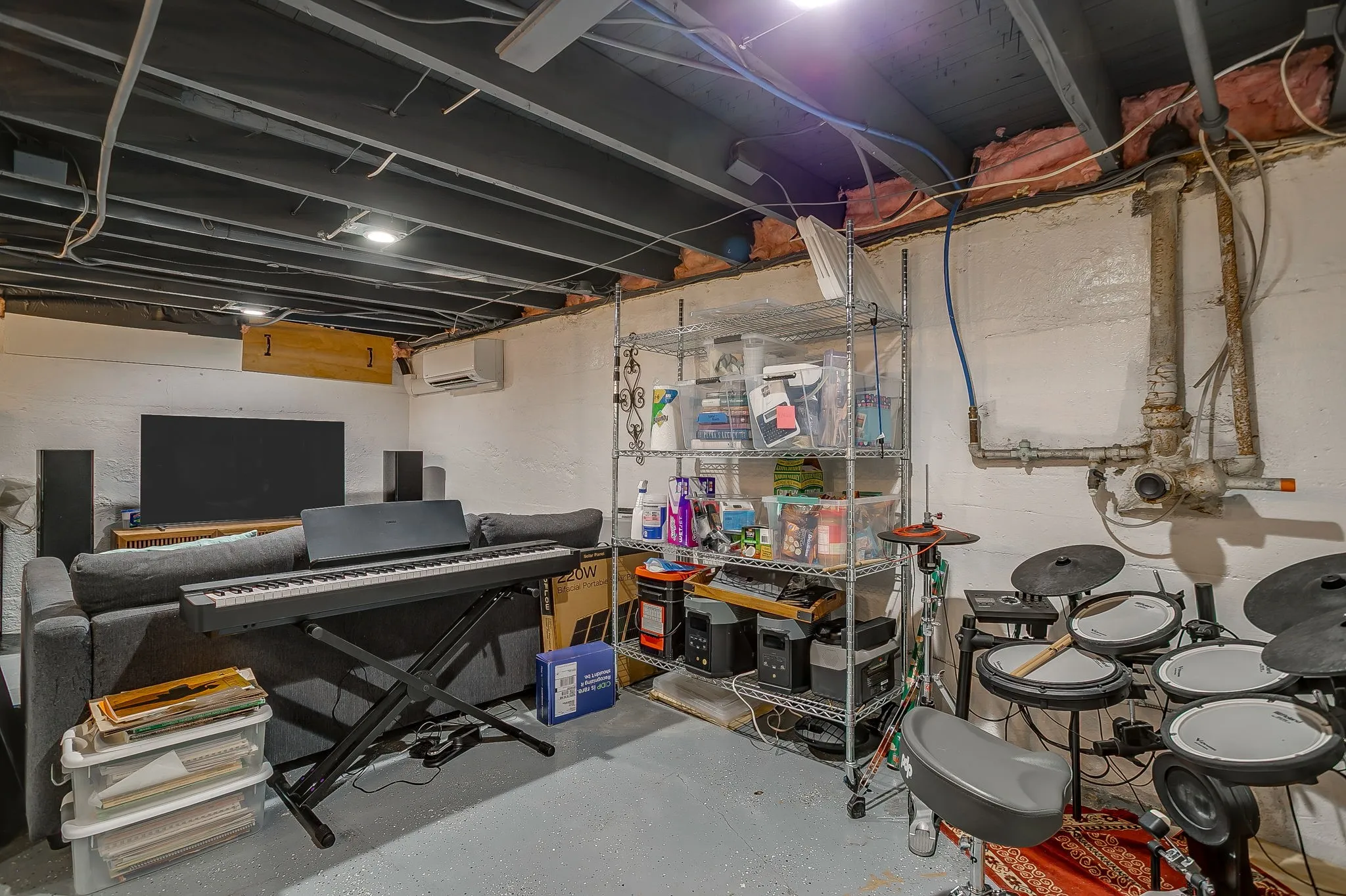 Single Family Residence For Rent in Tarrant County , 2200 W Magnolia Avenue, Fort Worth, Texas 76110, 2 Bedroom, 2 Bathroom, 1 Garage spaces, 1,455 Sqft, built in 1919, mls#21276982, Real Estate Agent in Fort Worth, Homes For Rent in Tarrant county, Homes For Rent in Fort Worth, Realtor in Fort Worth Texas, Real Estate Brokerage Independent Realty Texas, Luminita Cordes Realtor