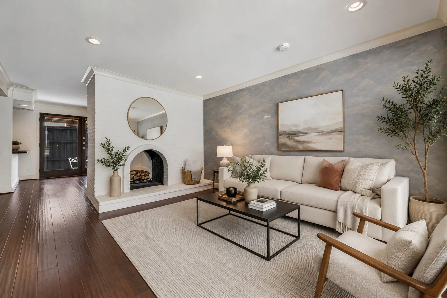Condominium For Sale in Dallas County , 5926 Sandhurst Lane 124, Dallas, Texas 75206, 2 Bedroom, 2 Bathroom, Garage spaces, 1,046 Sqft, built in 1967, mls#21275867, Real Estate Agent in Dallas, Homes For Sale in Dallas county, Homes For Sale in Dallas, Realtor in Dallas Texas, Real Estate Brokerage Independent Realty Texas, Luminita Cordes Realtor