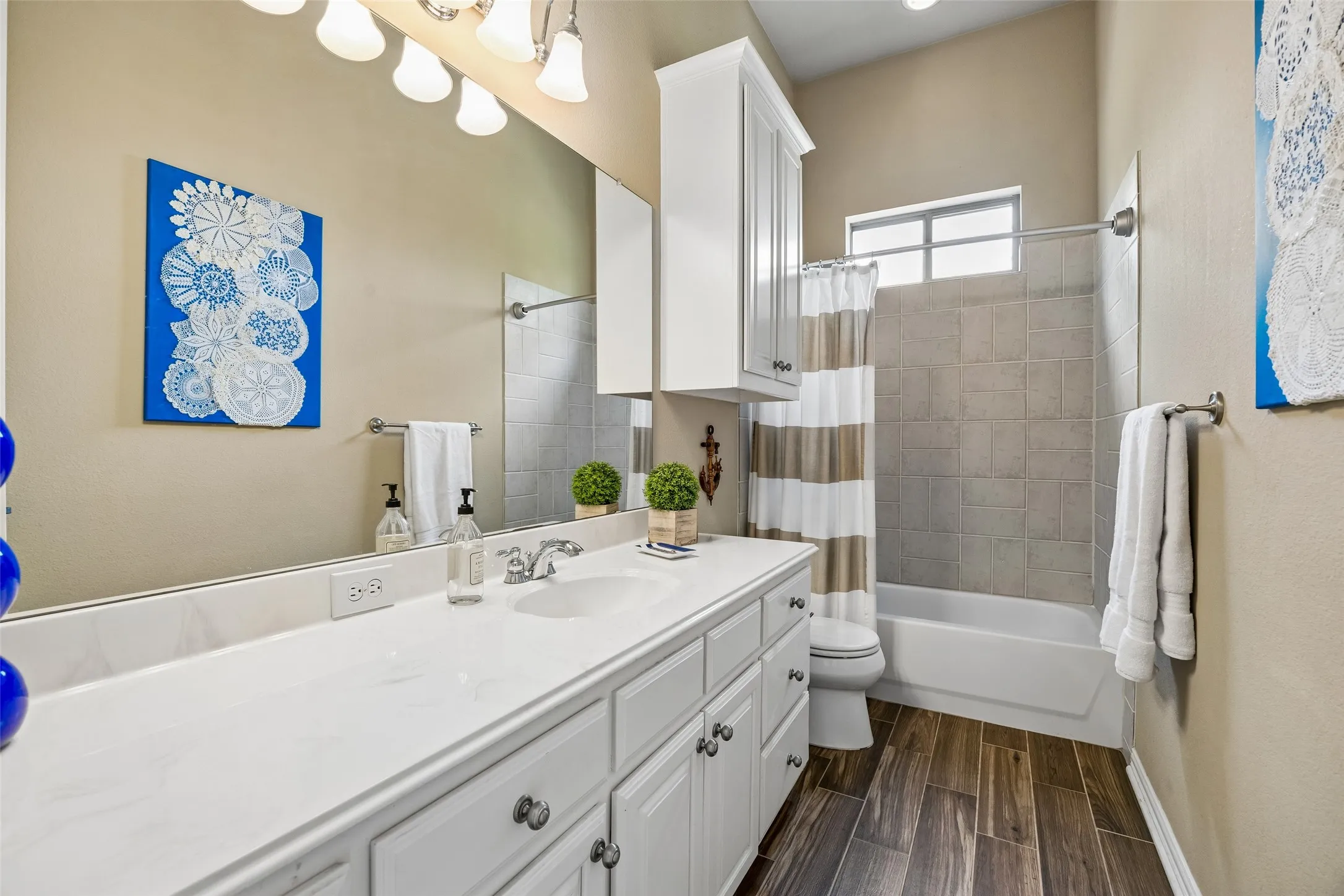 Downstairs guest bathroom doubles as pool bath