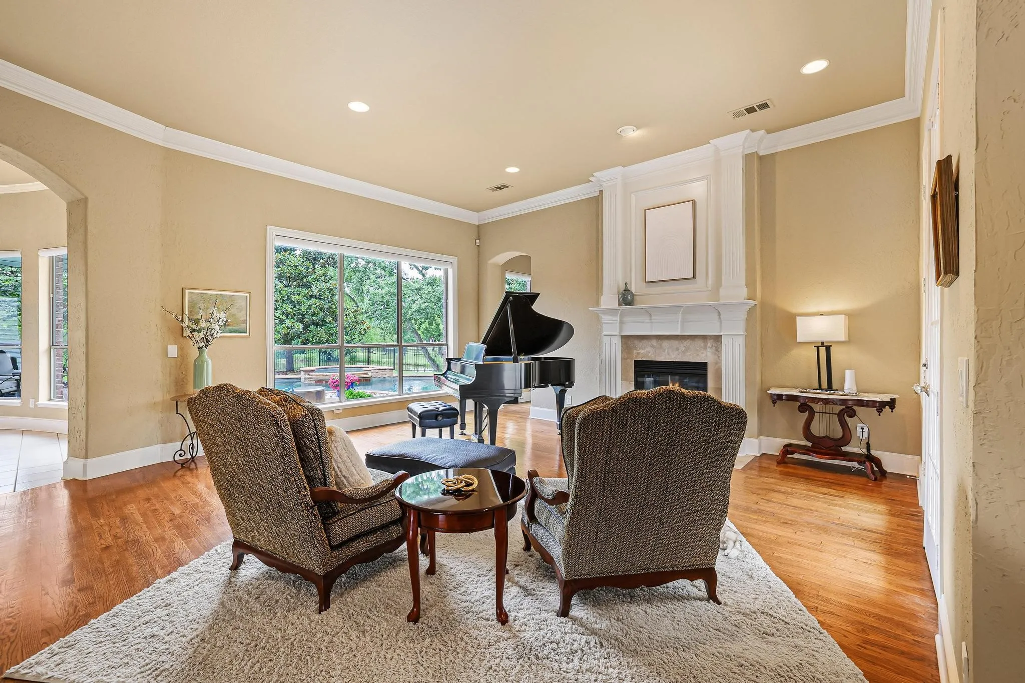 Single Family Residence For Sale in Collin County , 1320 Lakeview Drive, Celina, Texas 75009, 5 Bedroom, 4 Bathroom, 3 Garage spaces, 4,911 Sqft, built in 2000, mls#21273412, Real Estate Agent in Celina, Homes For Sale in Collin county, Homes For Sale in Celina, Realtor in Celina Texas, Real Estate Brokerage Independent Realty Texas, Luminita Cordes Realtor