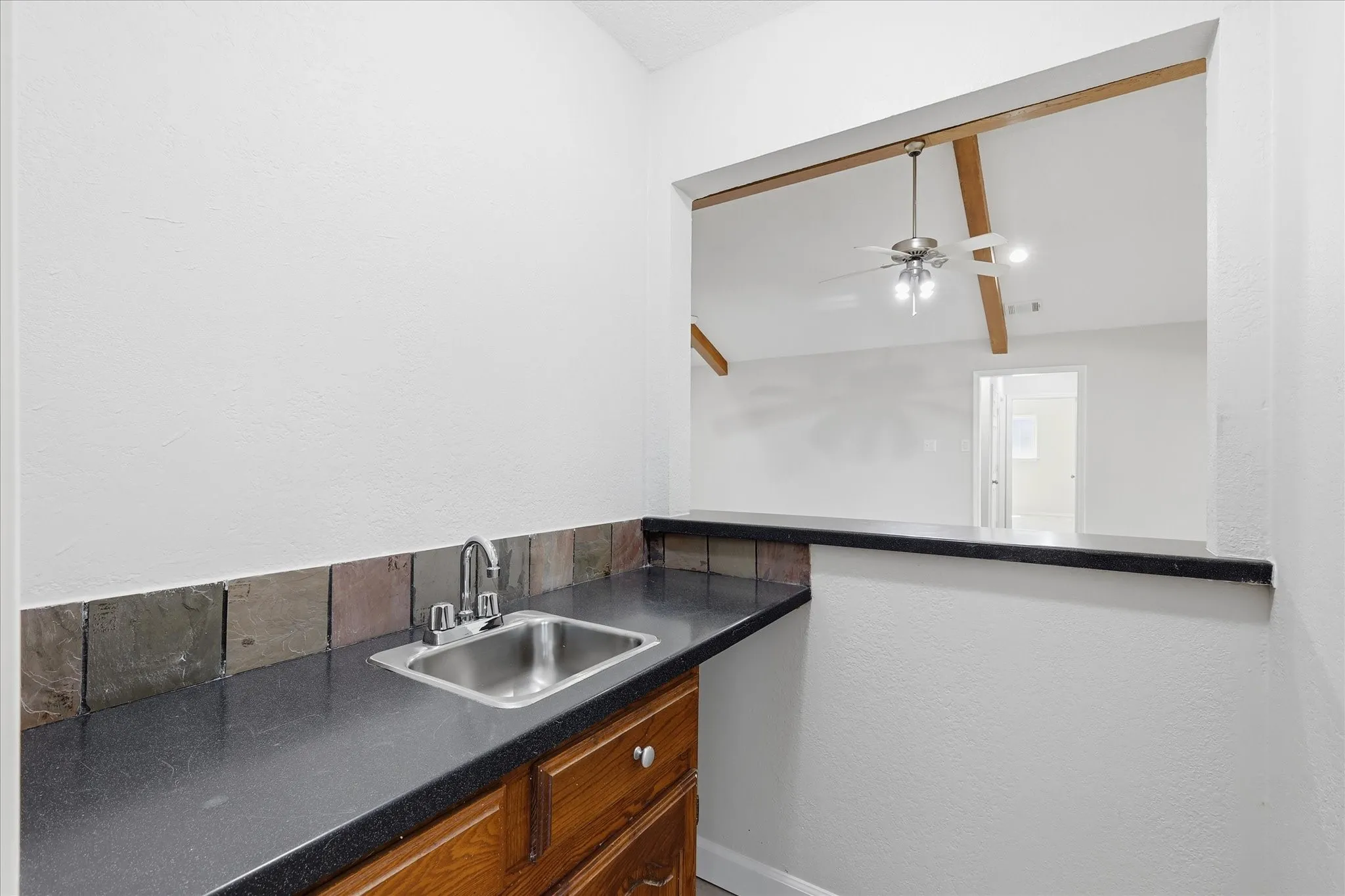 Single Family Residence For Sale in Dallas County , 2625 Ramblewood Drive, Carrollton, Texas 75006, 4 Bedroom, 3 Bathroom, 2 Garage spaces, 2,871 Sqft, built in 1980, Price $575,000, mls#21272396, Real Estate Agent in Carrollton, Homes For Sale in Dallas county, Homes For Sale in Carrollton, Realtor in Carrollton Texas, Real Estate Brokerage Independent Realty Texas, Luminita Cordes Realtor