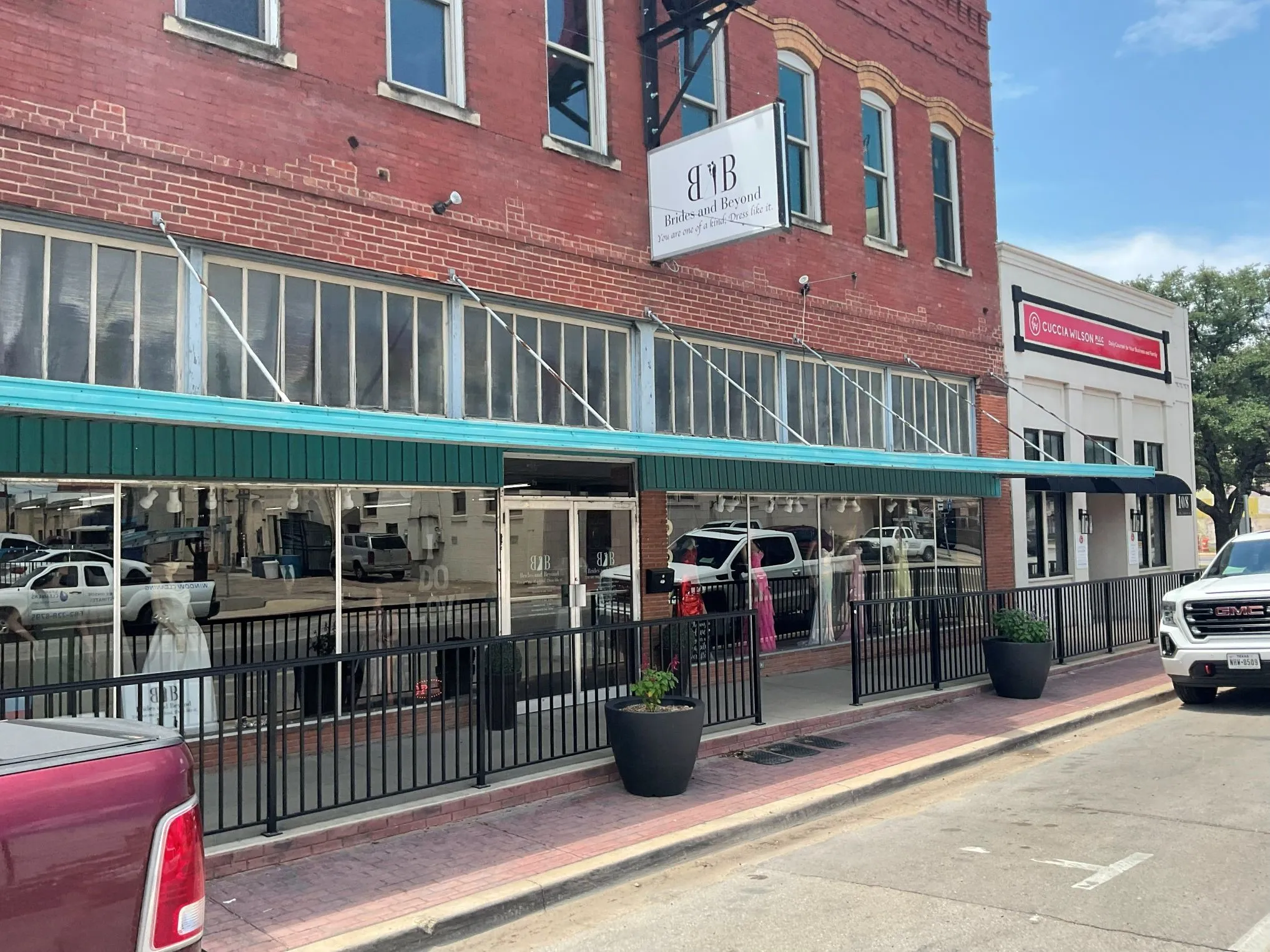 Retail For Sale in Johnson County , 110 E Chambers Street 112, Cleburne, Texas 76031, 0, 0, Garage spaces, 0 Sqft, built in 1900, mls#21276515, Real Estate Agent in Cleburne, Homes For Sale in Johnson county, Homes For Sale in Cleburne, Realtor in Cleburne Texas, Real Estate Brokerage Independent Realty Texas, Luminita Cordes Realtor