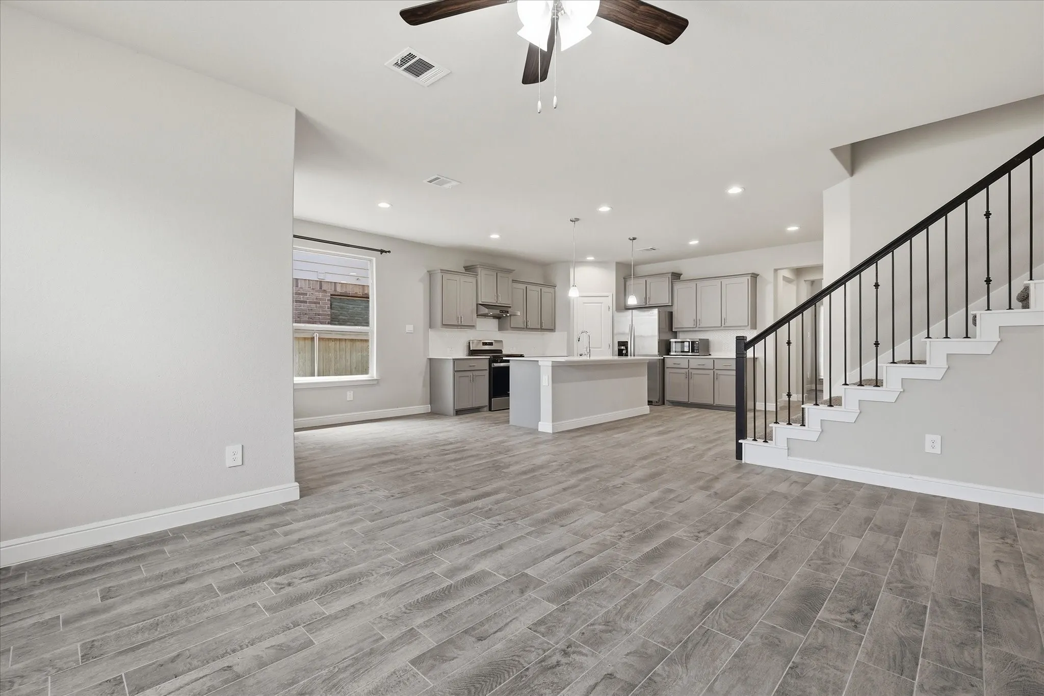 Single Family Residence For Sale in Denton County , 2000 Drover Street, Northlake, Texas 76247, 5 Bedroom, 4 Bathroom, 2 Garage spaces, 2,782 Sqft, built in 2023, Price $504,900, mls#21272848, Real Estate Agent in Northlake, Homes For Sale in Denton county, Homes For Sale in Northlake, Realtor in Northlake Texas, Real Estate Brokerage Independent Realty Texas, Luminita Cordes Realtor