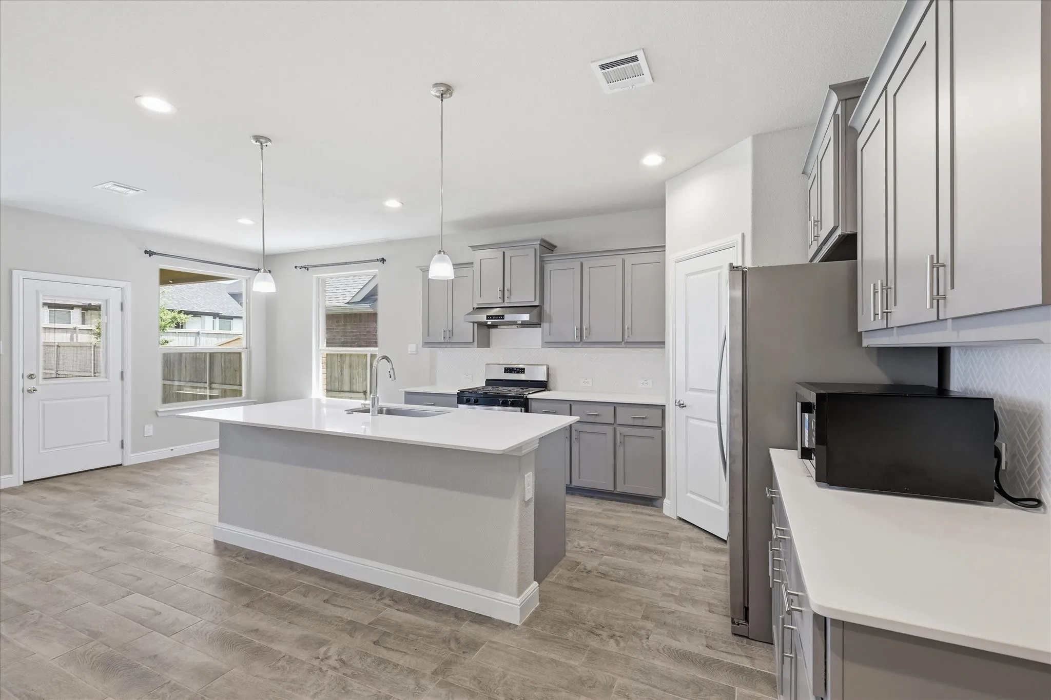 Single Family Residence For Sale in Denton County , 2000 Drover Street, Northlake, Texas 76247, 5 Bedroom, 4 Bathroom, 2 Garage spaces, 2,782 Sqft, built in 2023, Price $504,900, mls#21272848, Real Estate Agent in Northlake, Homes For Sale in Denton county, Homes For Sale in Northlake, Realtor in Northlake Texas, Real Estate Brokerage Independent Realty Texas, Luminita Cordes Realtor