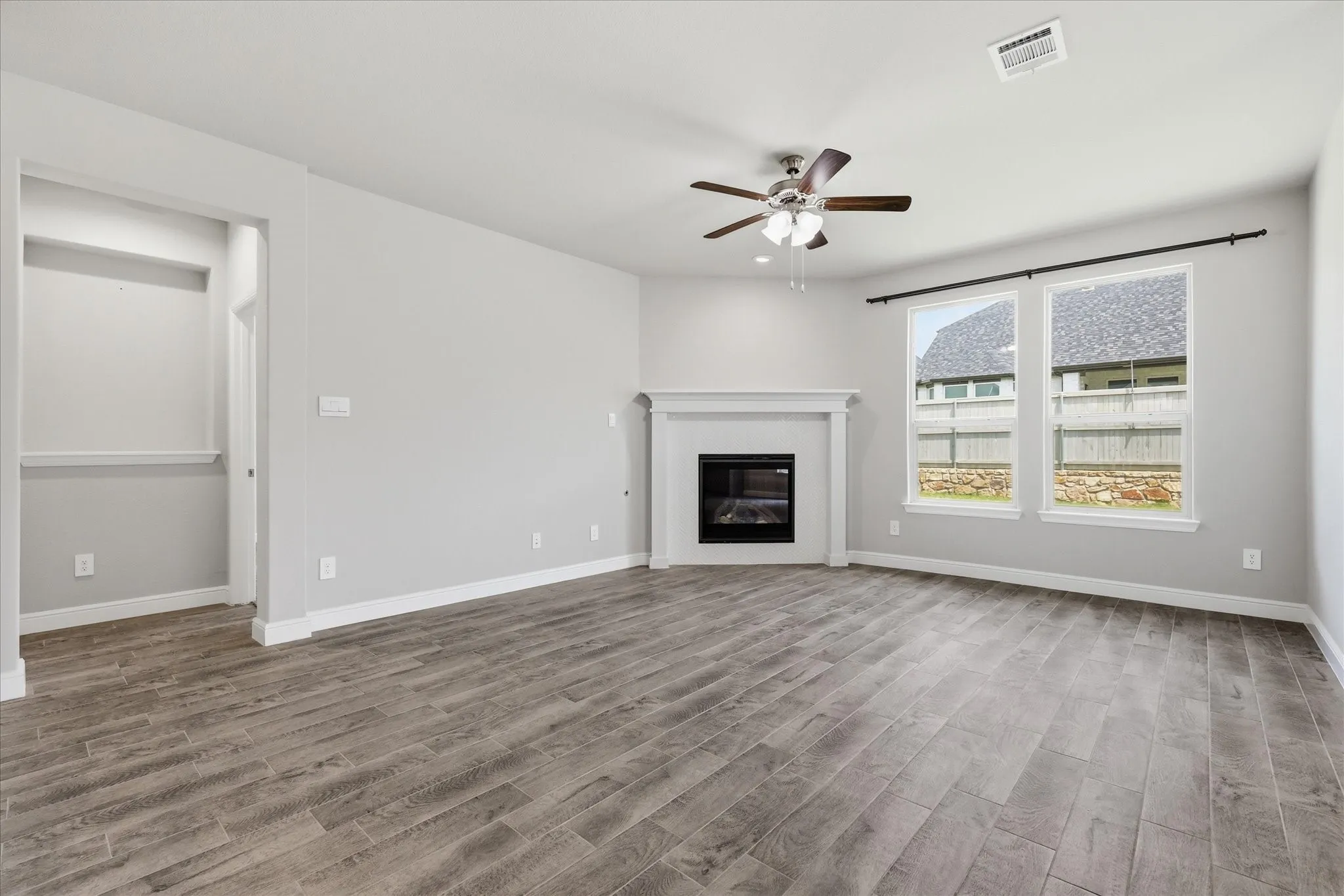 Single Family Residence For Sale in Denton County , 2000 Drover Street, Northlake, Texas 76247, 5 Bedroom, 4 Bathroom, 2 Garage spaces, 2,782 Sqft, built in 2023, Price $504,900, mls#21272848, Real Estate Agent in Northlake, Homes For Sale in Denton county, Homes For Sale in Northlake, Realtor in Northlake Texas, Real Estate Brokerage Independent Realty Texas, Luminita Cordes Realtor