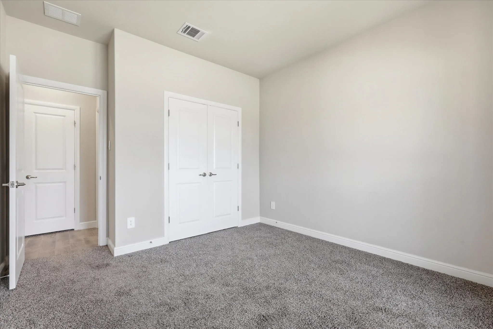Single Family Residence For Sale in Denton County , 2000 Drover Street, Northlake, Texas 76247, 5 Bedroom, 4 Bathroom, 2 Garage spaces, 2,782 Sqft, built in 2023, Price $504,900, mls#21272848, Real Estate Agent in Northlake, Homes For Sale in Denton county, Homes For Sale in Northlake, Realtor in Northlake Texas, Real Estate Brokerage Independent Realty Texas, Luminita Cordes Realtor