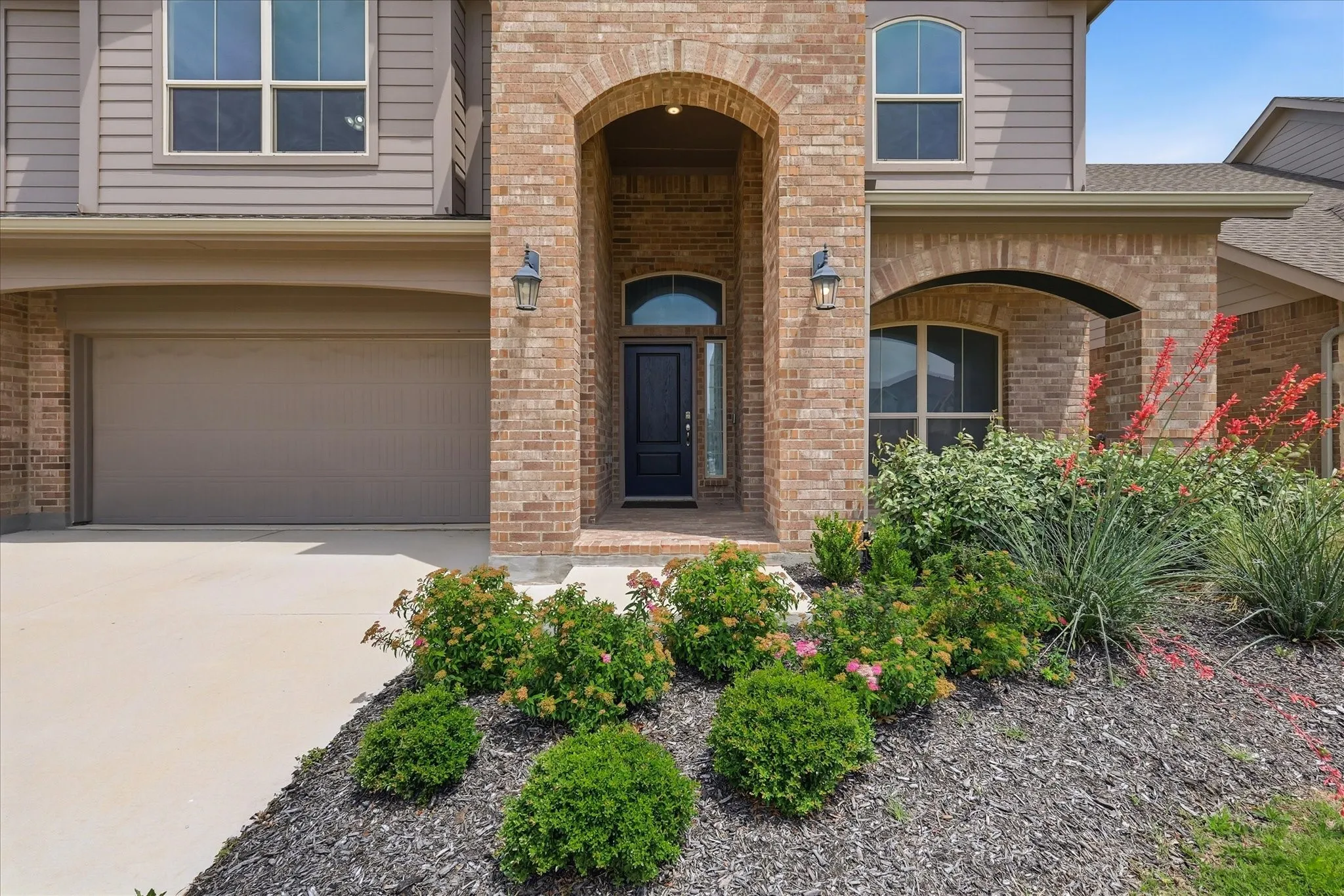 Single Family Residence For Sale in Denton County , 2000 Drover Street, Northlake, Texas 76247, 5 Bedroom, 4 Bathroom, 2 Garage spaces, 2,782 Sqft, built in 2023, Price $504,900, mls#21272848, Real Estate Agent in Northlake, Homes For Sale in Denton county, Homes For Sale in Northlake, Realtor in Northlake Texas, Real Estate Brokerage Independent Realty Texas, Luminita Cordes Realtor