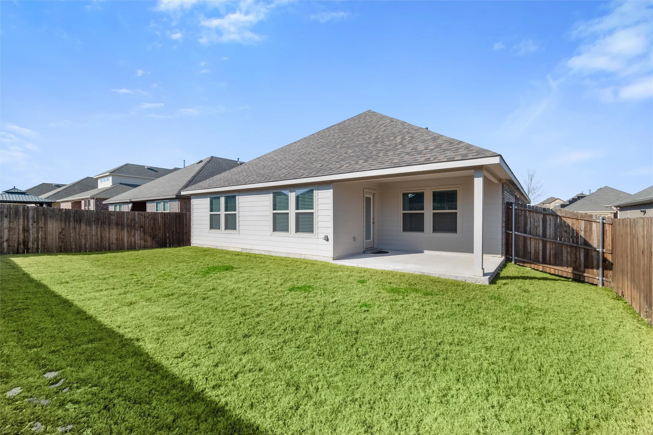 Single Family Residence For Sale in Collin County , 409 Willow View Way, Princeton, Texas 75407, 4 Bedroom, 2 Bathroom, 2 Garage spaces, 1,794 Sqft, built in 2022, mls#21277106, Real Estate Agent in Princeton, Homes For Sale in Collin county, Homes For Sale in Princeton, Realtor in Princeton Texas, Real Estate Brokerage Independent Realty Texas, Luminita Cordes Realtor