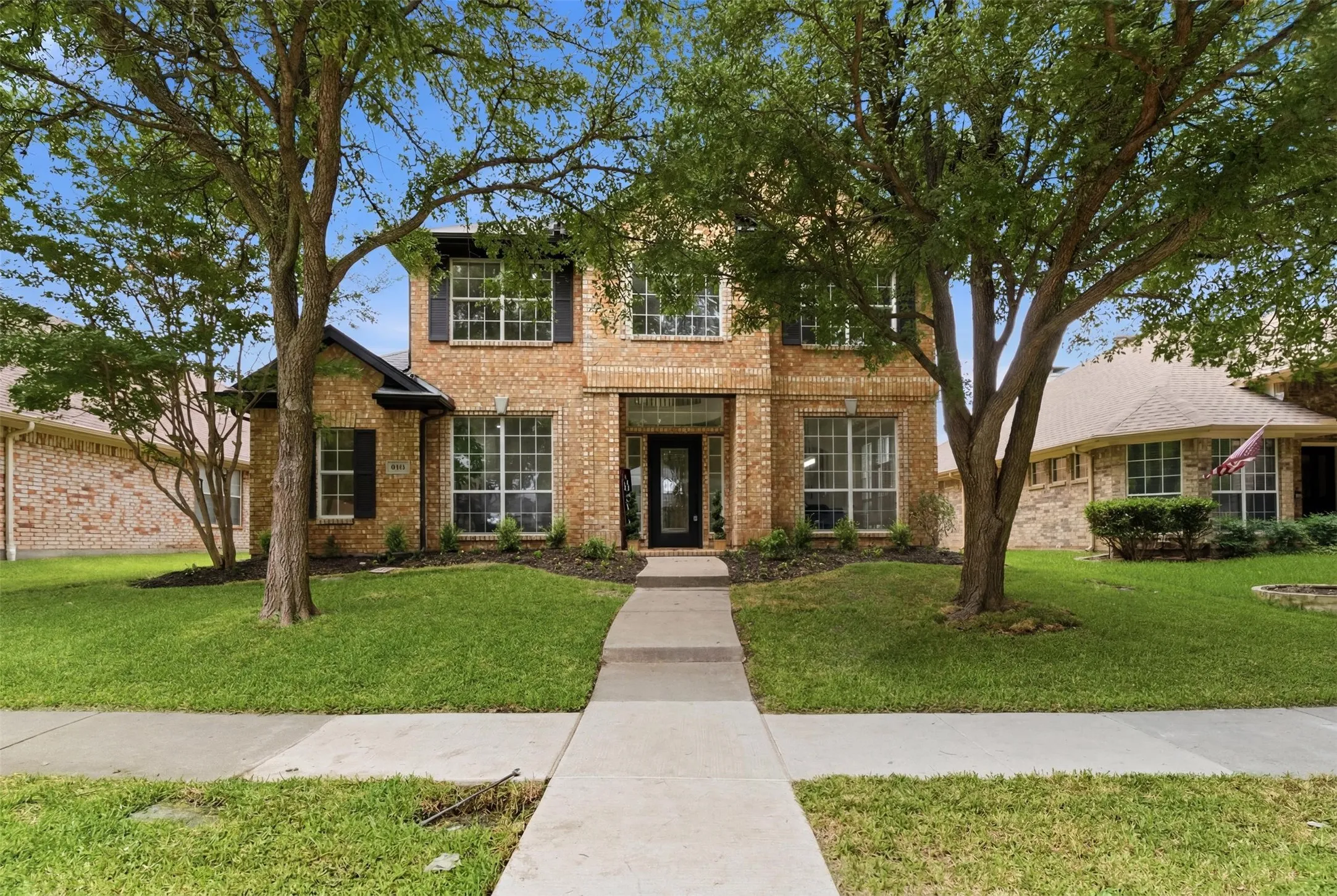 Single Family Residence For Sale in Denton County , 9417 Homestead Lane, Frisco, Texas 75033, 4 Bedroom, 3 Bathroom, 2 Garage spaces, 2,613 Sqft, built in 1998, mls#21274936, Real Estate Agent in Frisco, Homes For Sale in Denton county, Homes For Sale in Frisco, Realtor in Frisco Texas, Real Estate Brokerage Independent Realty Texas, Luminita Cordes Realtor