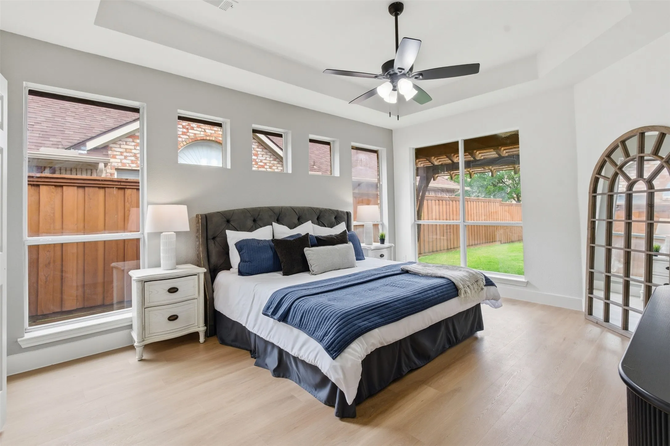 Single Family Residence For Sale in Denton County , 9417 Homestead Lane, Frisco, Texas 75033, 4 Bedroom, 3 Bathroom, 2 Garage spaces, 2,613 Sqft, built in 1998, mls#21274936, Real Estate Agent in Frisco, Homes For Sale in Denton county, Homes For Sale in Frisco, Realtor in Frisco Texas, Real Estate Brokerage Independent Realty Texas, Luminita Cordes Realtor