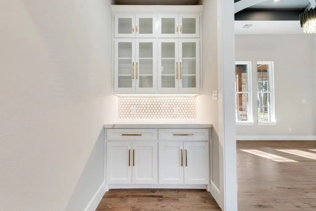 Single Family Residence For Sale in Dallas County , 1133 Aerie Place, De Soto, Texas 75115, 4 Bedroom, 5 Bathroom, 3 Garage spaces, 4,113 Sqft, built in 2024, mls#21276147, Real Estate Agent in De Soto, Homes For Sale in Dallas county, Homes For Sale in De Soto, Realtor in De Soto Texas, Real Estate Brokerage Independent Realty Texas, Luminita Cordes Realtor