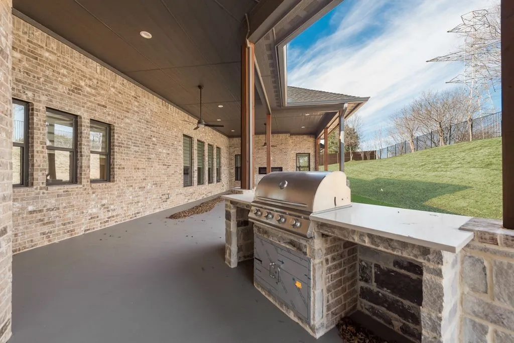 Single Family Residence For Sale in Dallas County , 1133 Aerie Place, De Soto, Texas 75115, 4 Bedroom, 5 Bathroom, 3 Garage spaces, 4,113 Sqft, built in 2024, mls#21276147, Real Estate Agent in De Soto, Homes For Sale in Dallas county, Homes For Sale in De Soto, Realtor in De Soto Texas, Real Estate Brokerage Independent Realty Texas, Luminita Cordes Realtor