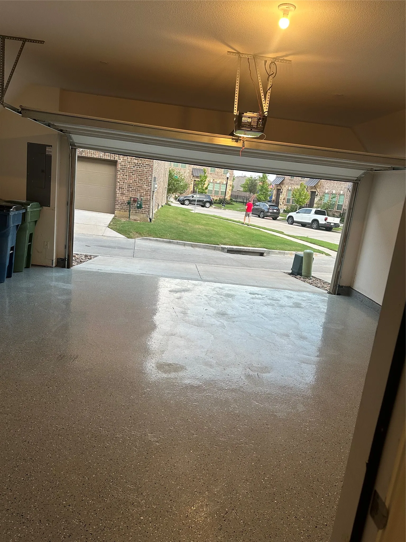 Townhouse For Sale in Denton County , 2402 Siskiyou Street, Lewisville, Texas 75056, 3 Bedroom, 4 Bathroom, 2 Garage spaces, 1,994 Sqft, built in 2019, mls#21277256, Real Estate Agent in Lewisville, Homes For Sale in Denton county, Homes For Sale in Lewisville, Realtor in Lewisville Texas, Real Estate Brokerage Independent Realty Texas, Luminita Cordes Realtor