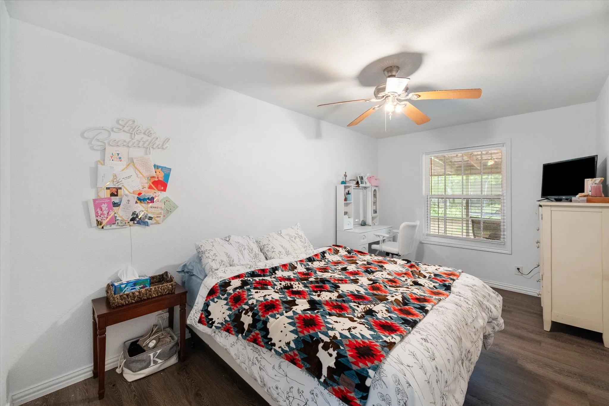 Single Family Residence For Sale in Freestone County , 951 Faircrest Drive, Fairfield, Texas 75840, 3 Bedrooms, 2 Bathrooms, Garage spaces, 2,000 Sqft, built in 1970, Price $255,000, mls#21277097, Real Estate Agent in Fairfield, Homes For Sale in Freestone county, Homes For Sale in Fairfield, Realtor in Fairfield Texas, Real Estate Brokerage Independent Realty Texas, Luminita Cordes Realtor