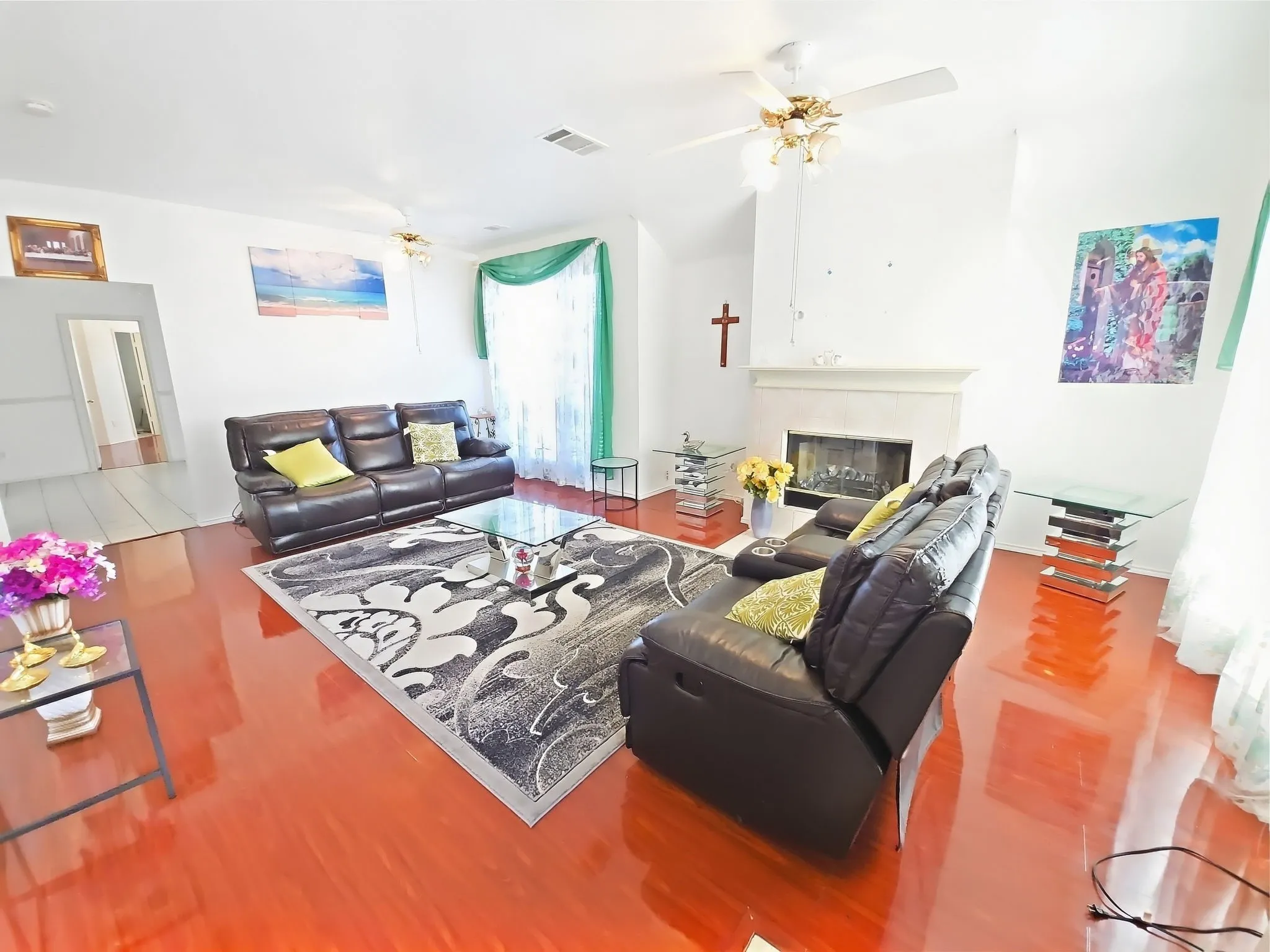 Single Family Residence For Sale in Dallas County , 3309 Welch Lane, Sachse, Texas 75048, 3 Bedroom, 2 Bathroom, 2 Garage spaces, 1,608 Sqft, built in 1998, mls#21276677, Real Estate Agent in Sachse, Homes For Sale in Dallas county, Homes For Sale in Sachse, Realtor in Sachse Texas, Real Estate Brokerage Independent Realty Texas, Luminita Cordes Realtor