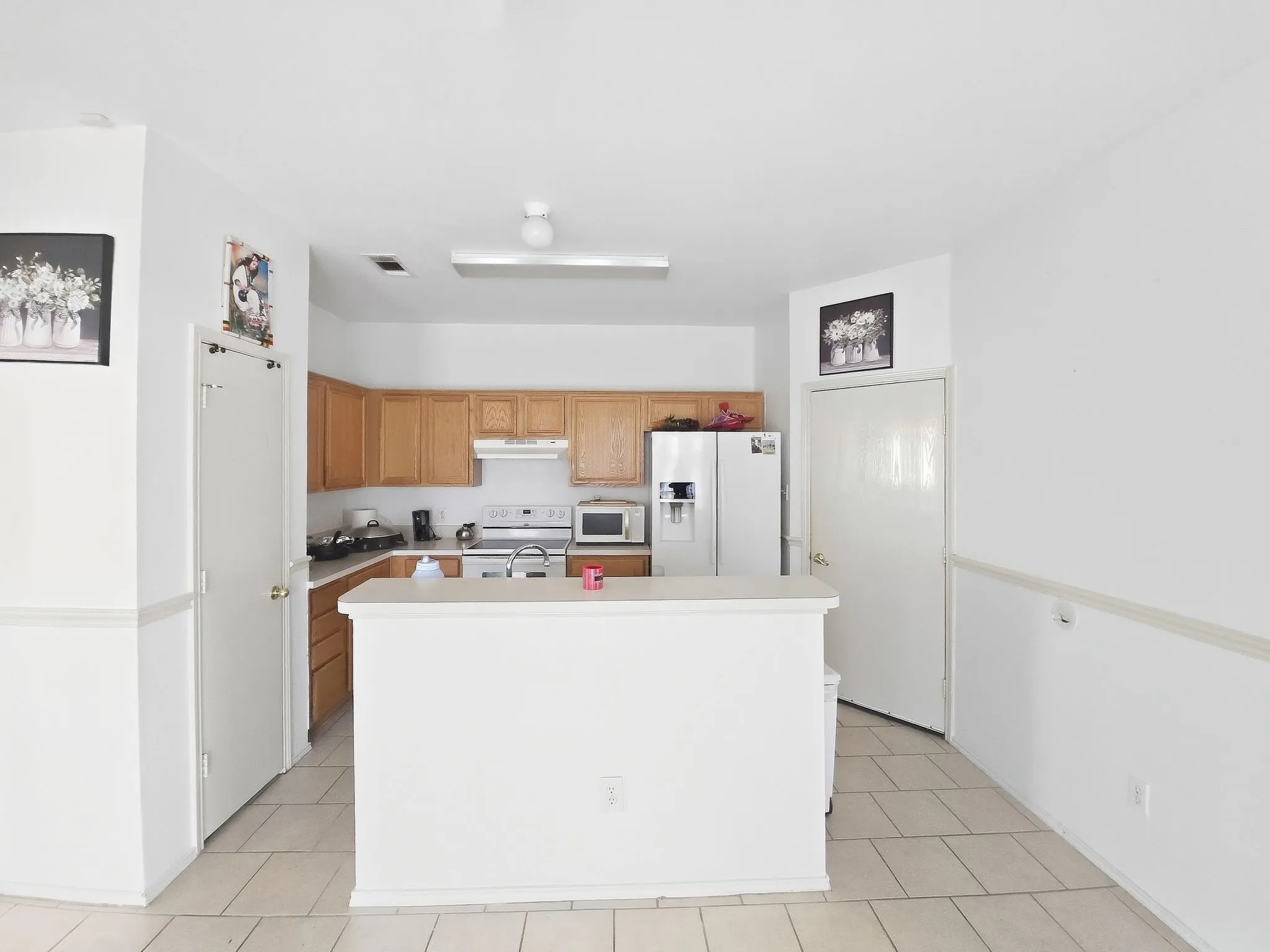 Single Family Residence For Sale in Dallas County , 3309 Welch Lane, Sachse, Texas 75048, 3 Bedroom, 2 Bathroom, 2 Garage spaces, 1,608 Sqft, built in 1998, mls#21276677, Real Estate Agent in Sachse, Homes For Sale in Dallas county, Homes For Sale in Sachse, Realtor in Sachse Texas, Real Estate Brokerage Independent Realty Texas, Luminita Cordes Realtor