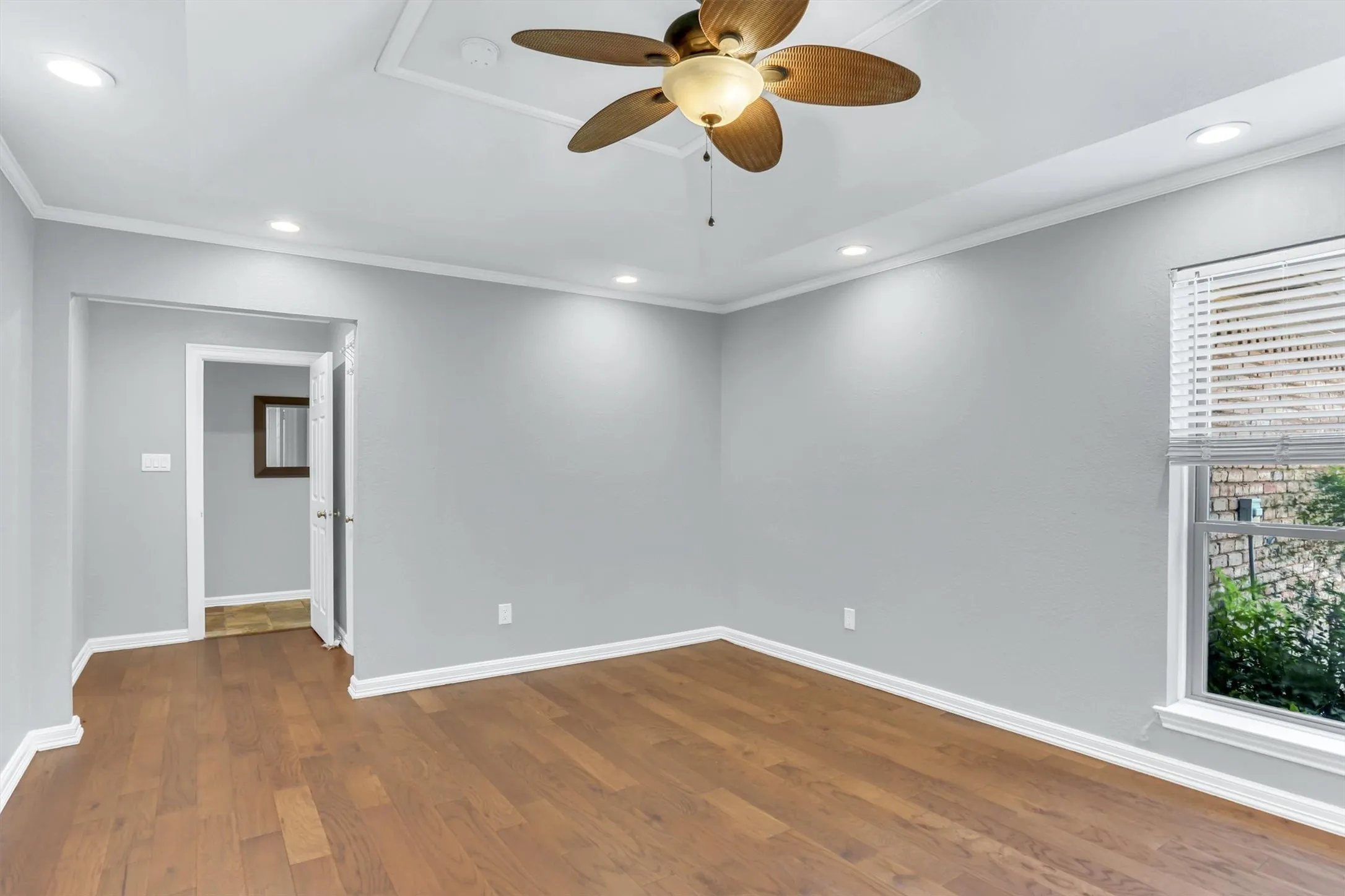 Single Family Residence For Sale in Denton County , 631 Fm 407 E, Argyle, Texas 76226, 4 Bedroom, 3 Bathroom, 3 Garage spaces, 4,790 Sqft, built in 1984, mls#21277293, Real Estate Agent in Argyle, Homes For Sale in Denton county, Homes For Sale in Argyle, Realtor in Argyle Texas, Real Estate Brokerage Independent Realty Texas, Luminita Cordes Realtor