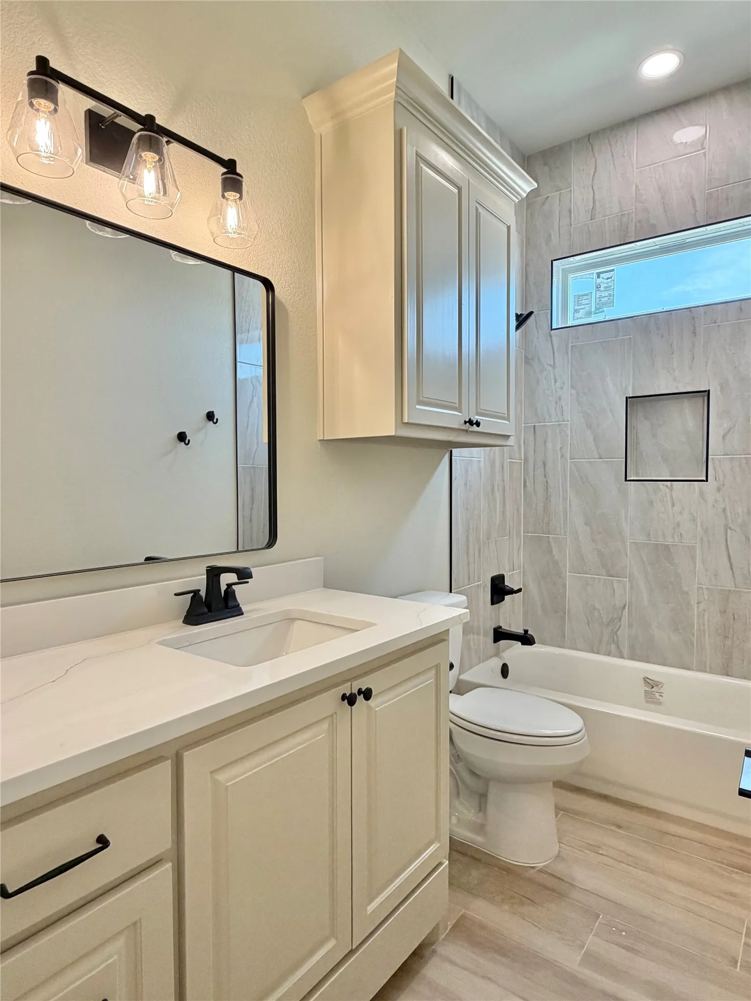 Single Family Residence For Sale in Parker County , 1000 Sabrina Court, Weatherford, Texas 76085, 3 Bedroom, 3 Bathroom, 3 Garage spaces, 1,902 Sqft, built in 2026, mls#21275991, Real Estate Agent in Weatherford, Homes For Sale in Parker county, Homes For Sale in Weatherford, Realtor in Weatherford Texas, Real Estate Brokerage Independent Realty Texas, Luminita Cordes Realtor