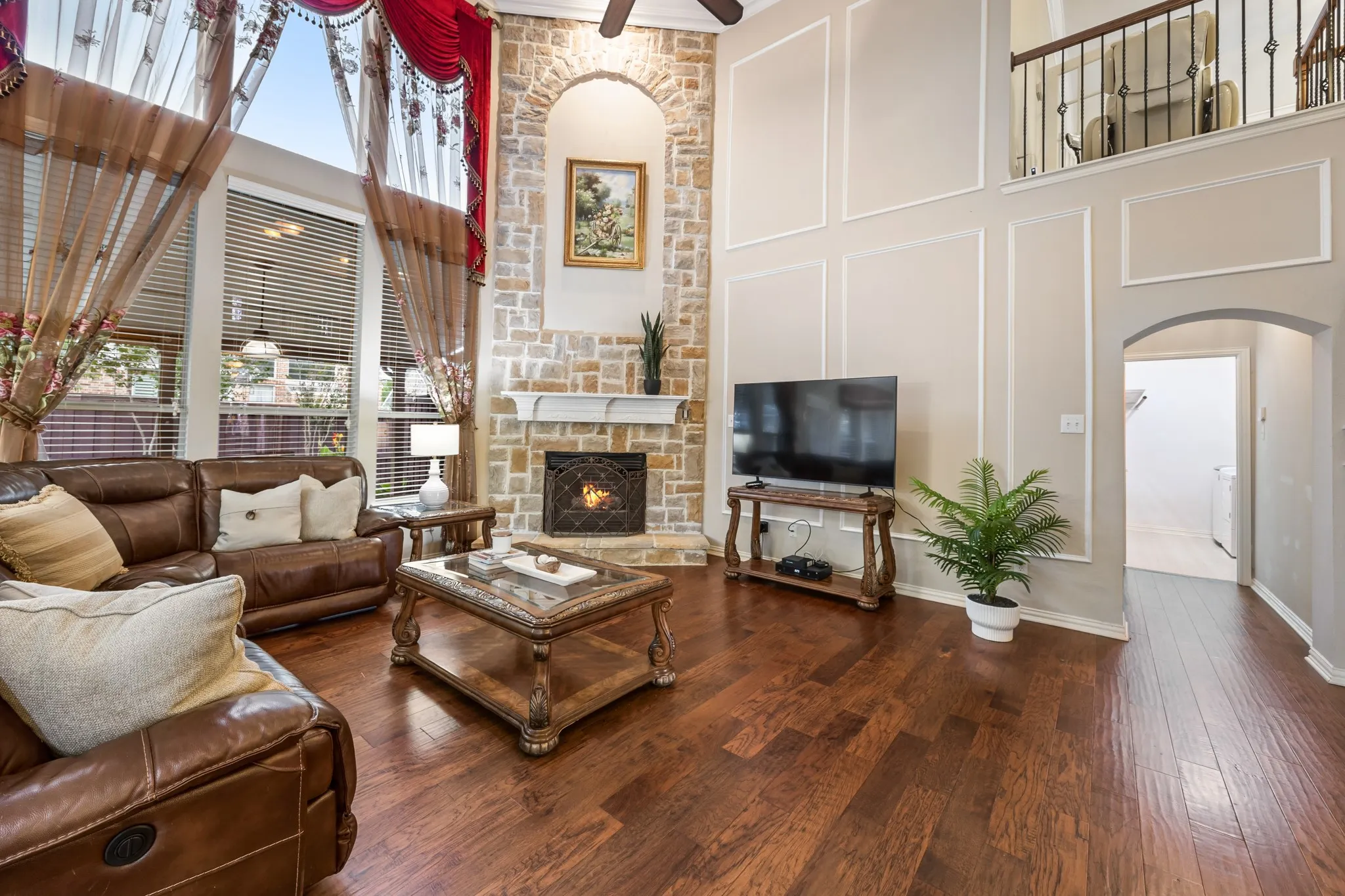 Single Family Residence For Sale in Dallas County , 1501 Weathered Wood Lane, Garland, Texas 75040, 5 Bedroom, 4 Bathroom, 2 Garage spaces, 4,018 Sqft, built in 2002, mls#21266903, Real Estate Agent in Garland, Homes For Sale in Dallas county, Homes For Sale in Garland, Realtor in Garland Texas, Real Estate Brokerage Independent Realty Texas, Luminita Cordes Realtor